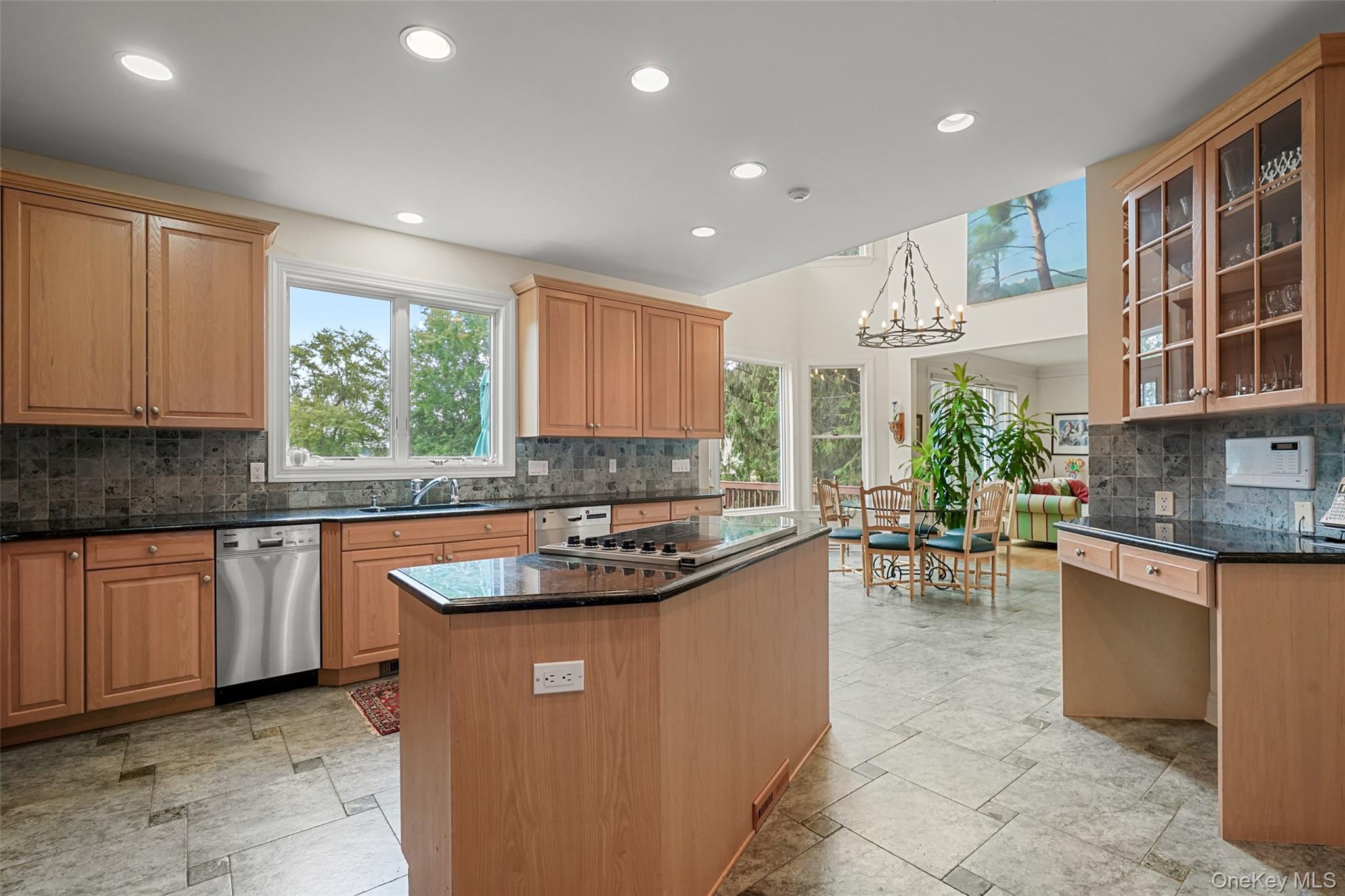 18 Clara Lane – For Sale photo 16