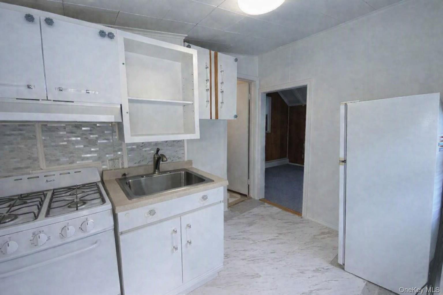 700 Route 9W, Unit Cottage photo 4