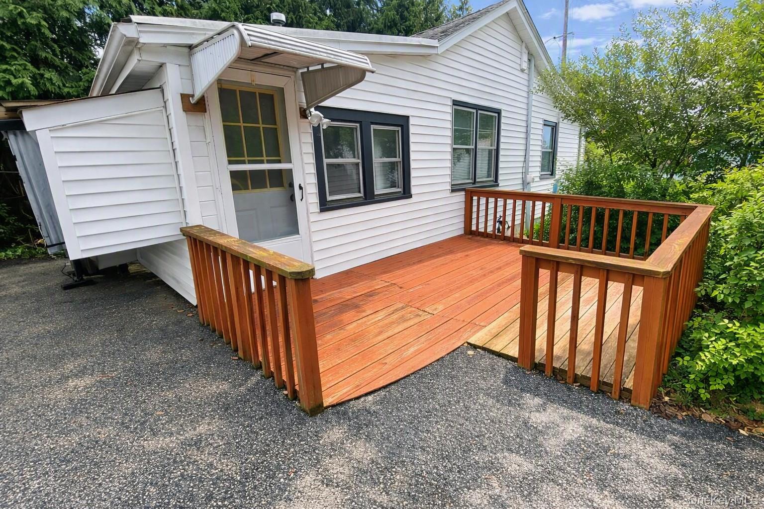 700 Route 9W, Unit Cottage photo 2