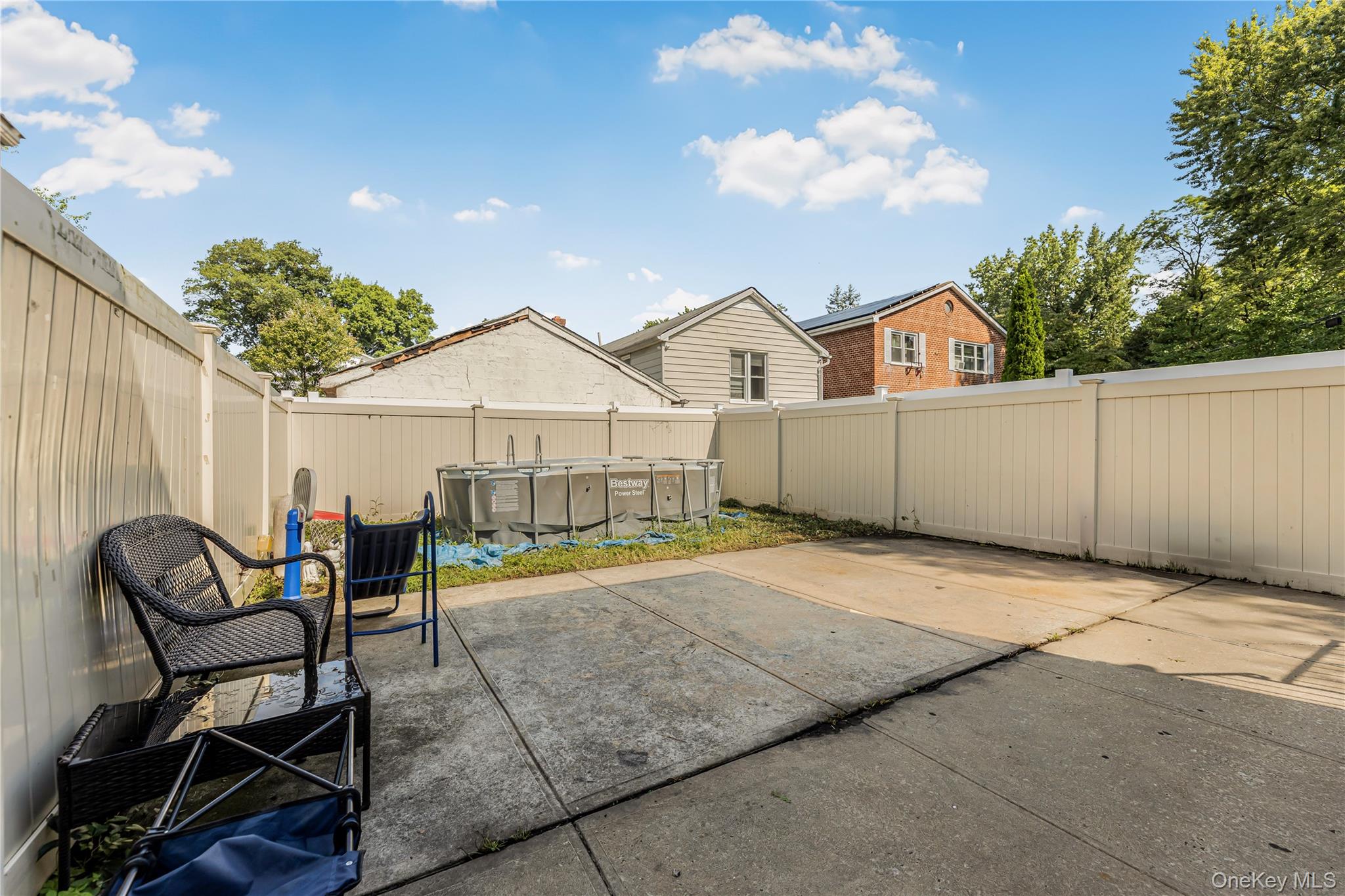 2573 Pelham Bay Park W – For Sale photo 16