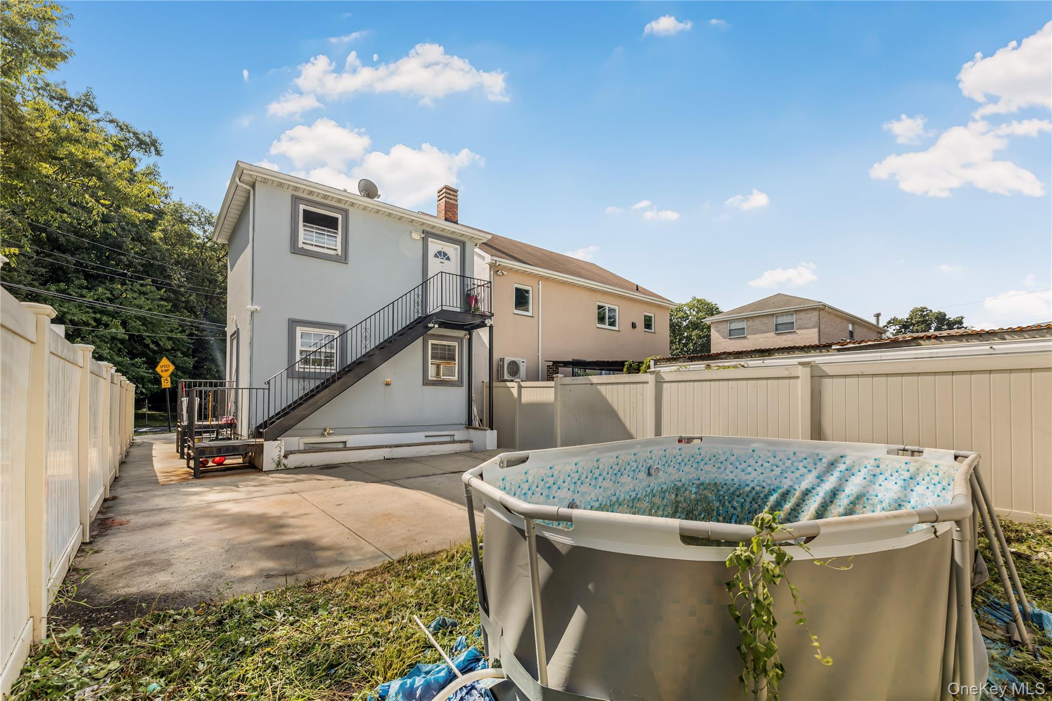 2573 Pelham Bay Park W – For Sale photo 17