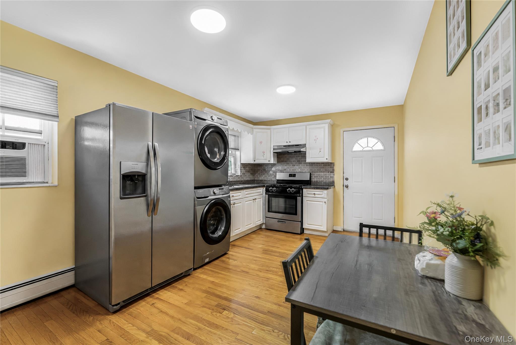 2573 Pelham Bay Park W – For Sale photo 3