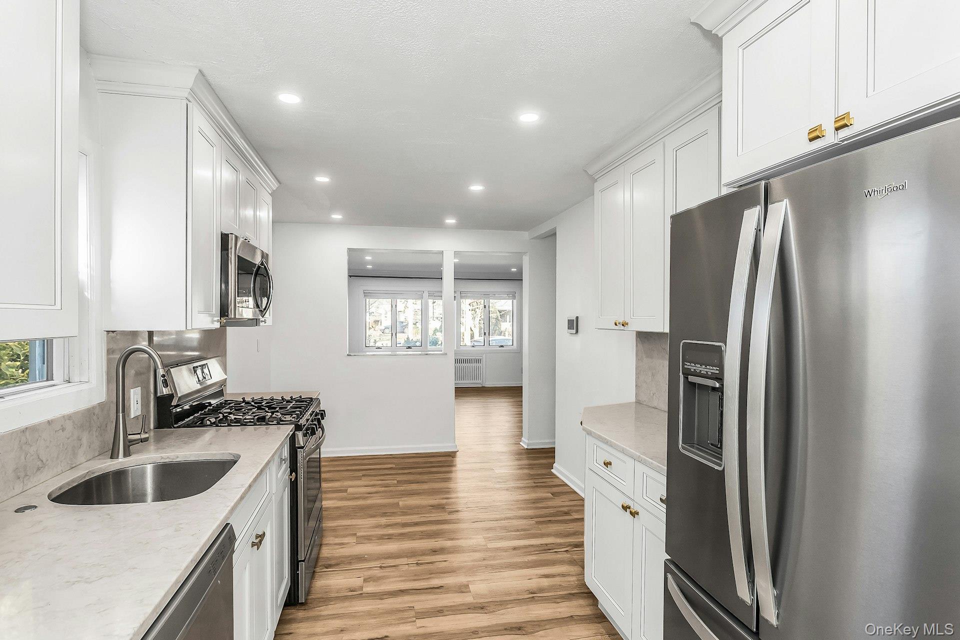 2864 Wilson Avenue – For Sale photo 4