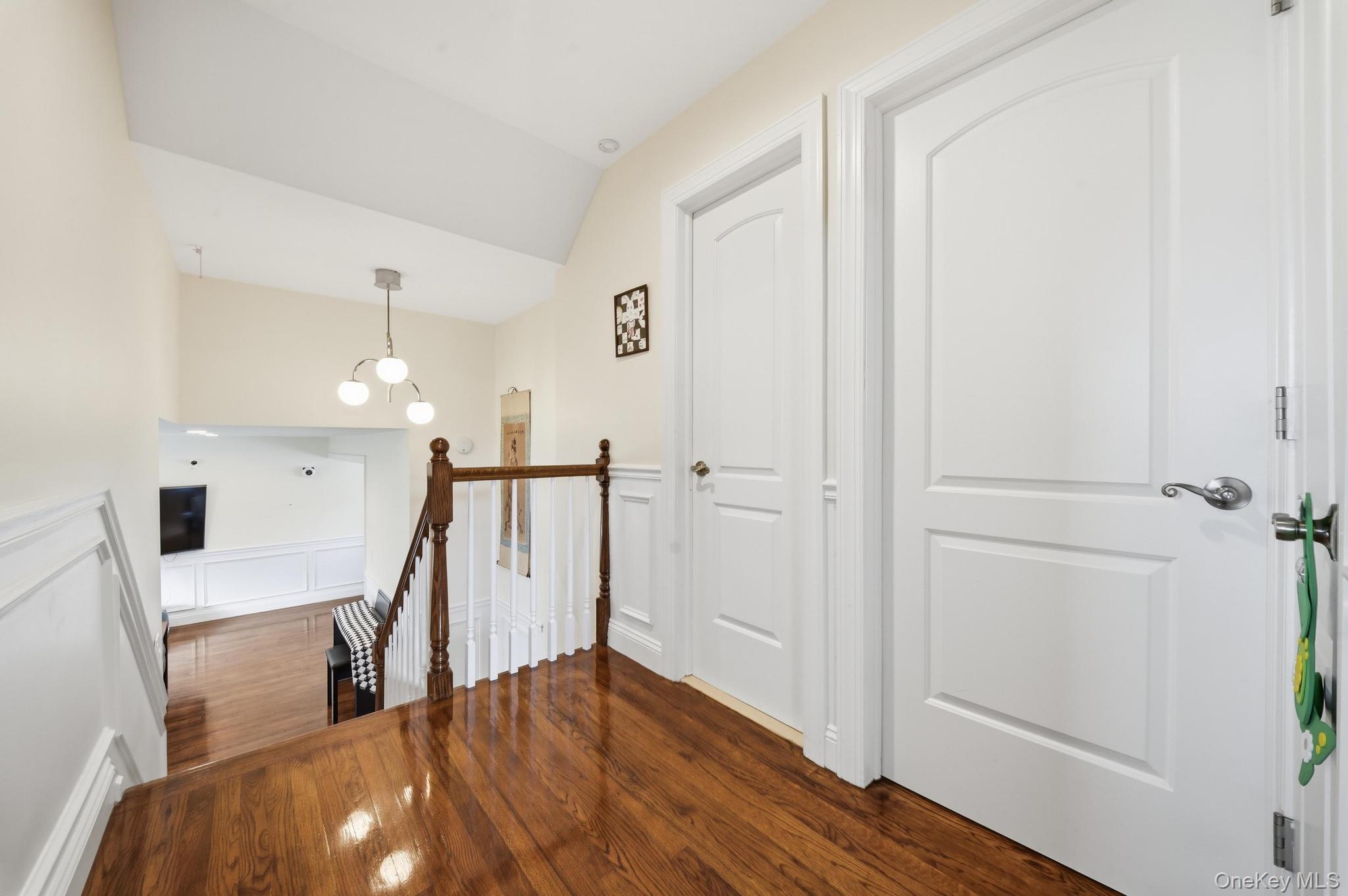 16 Spector Lane – For Sale photo 8