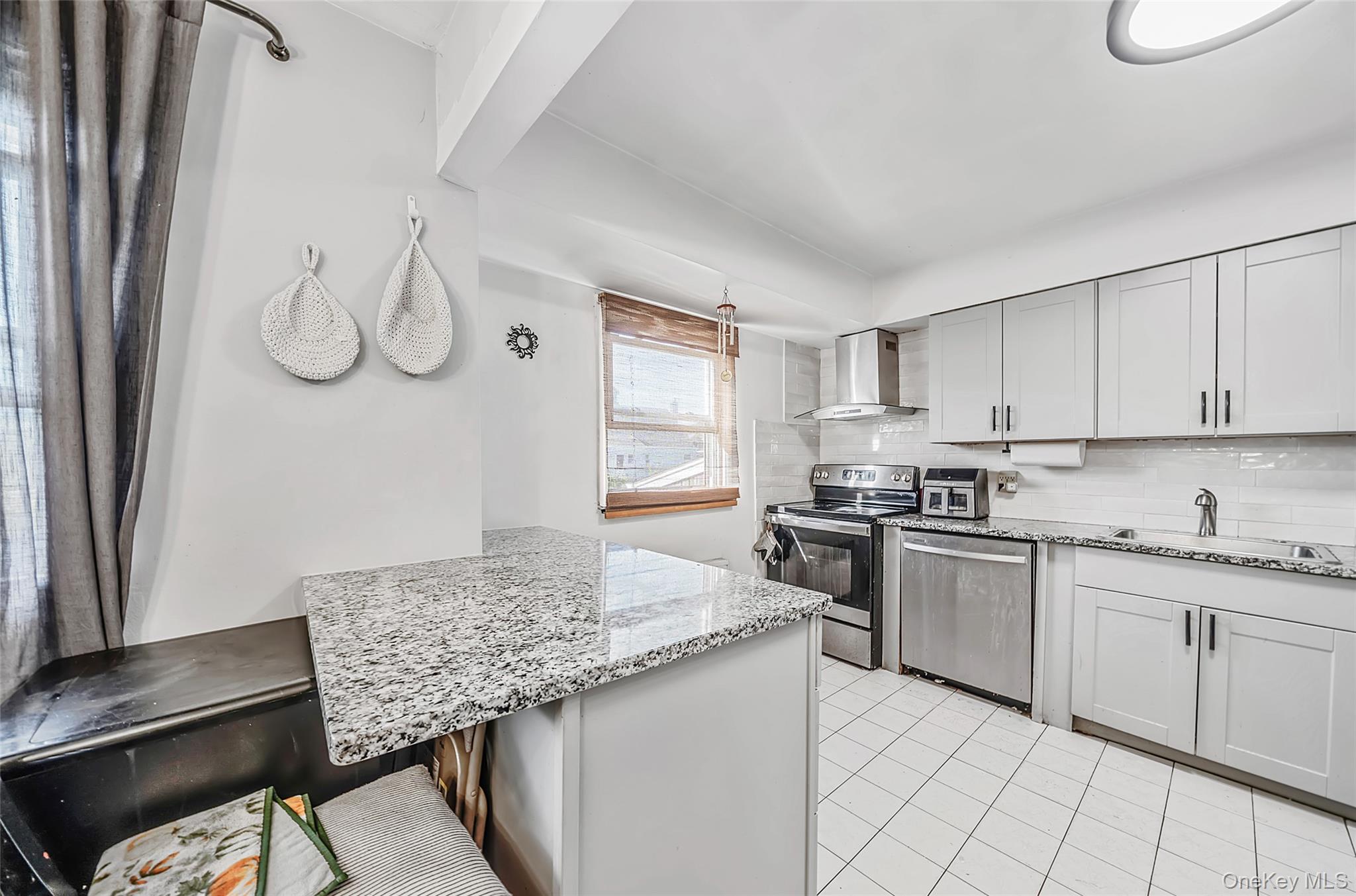 172 walnut – For Sale photo 8