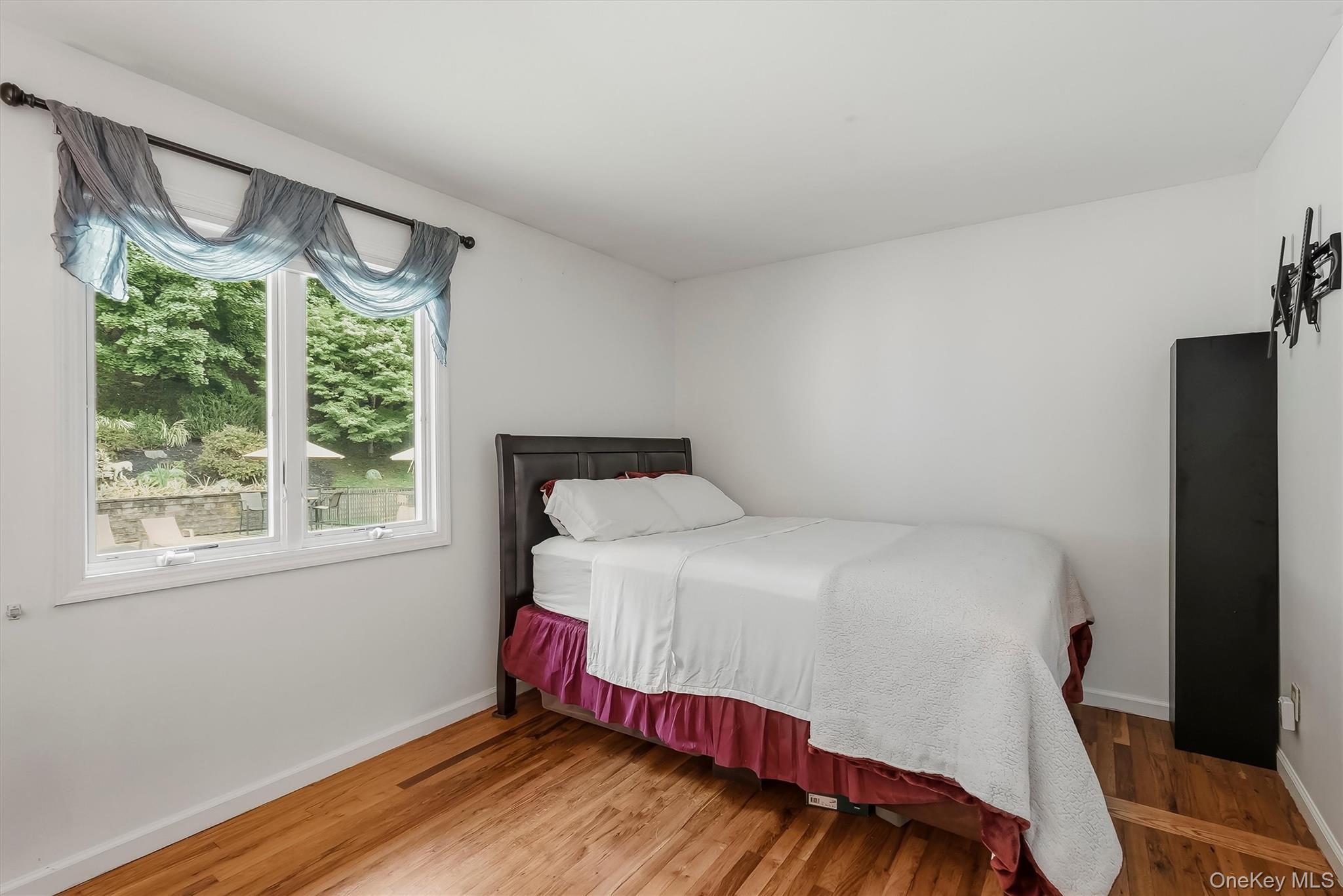 72 Eastview Drive – For Sale photo 32