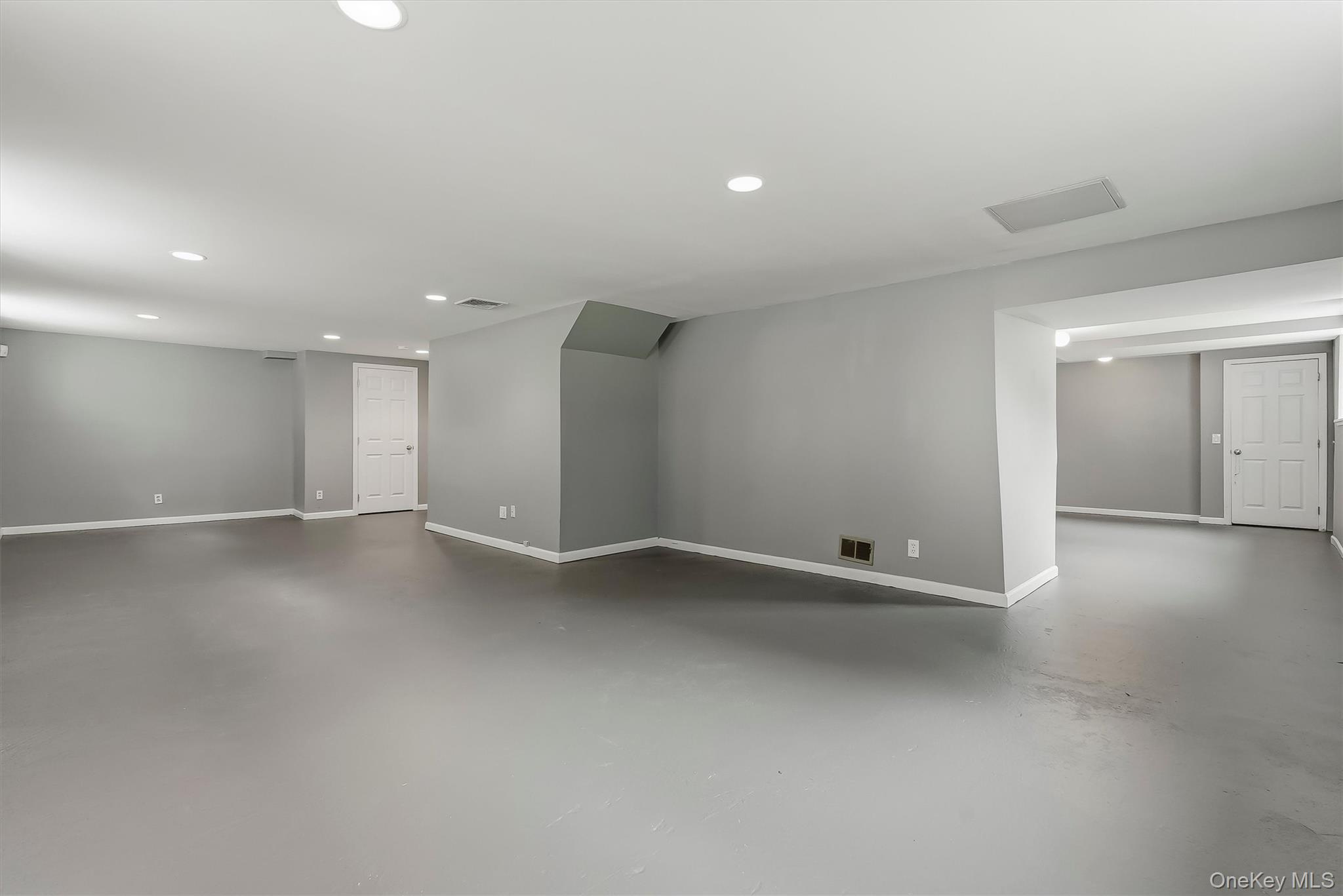 72 Eastview Drive – For Sale photo 35