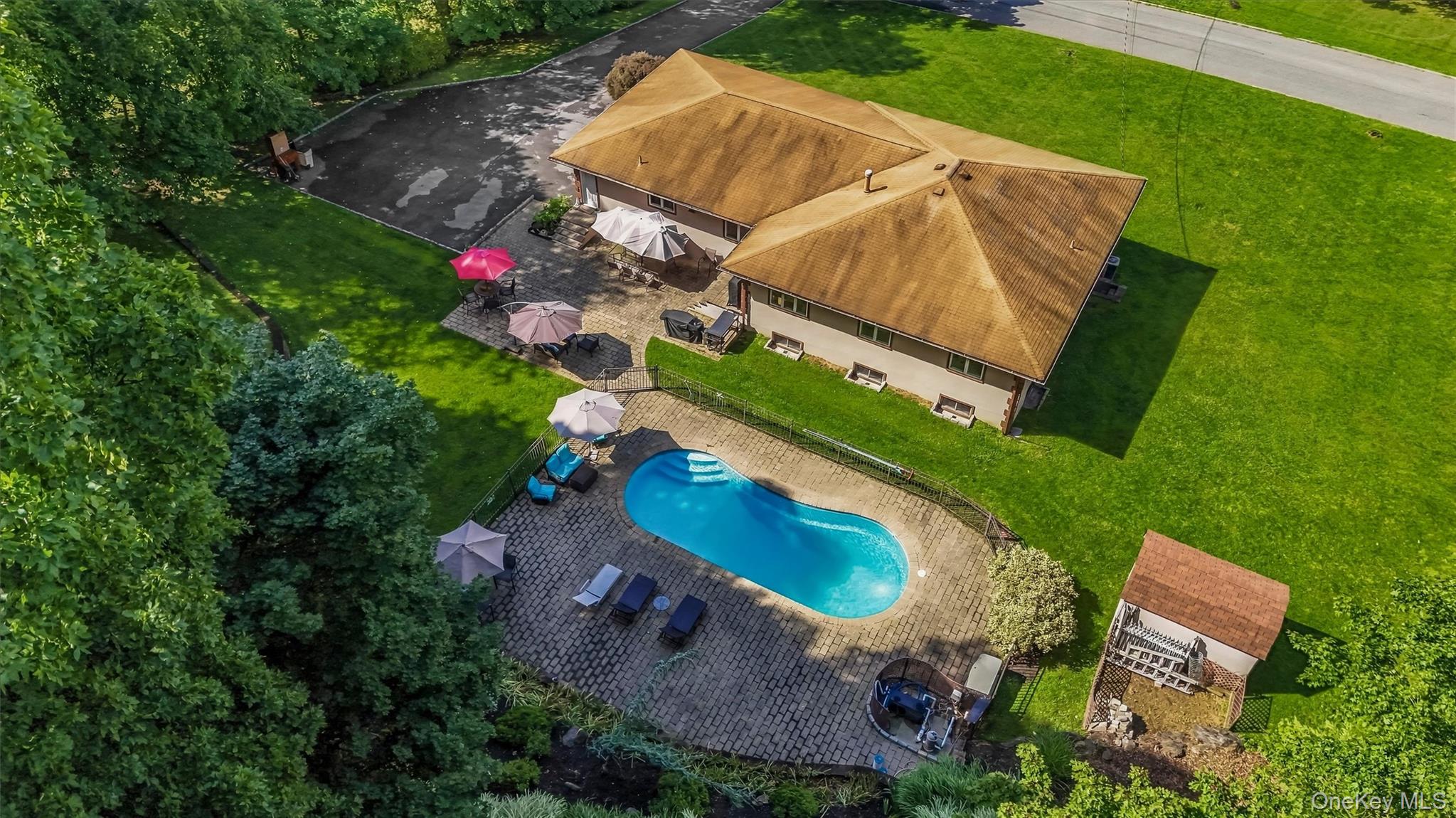 72 Eastview Drive – For Sale photo 45