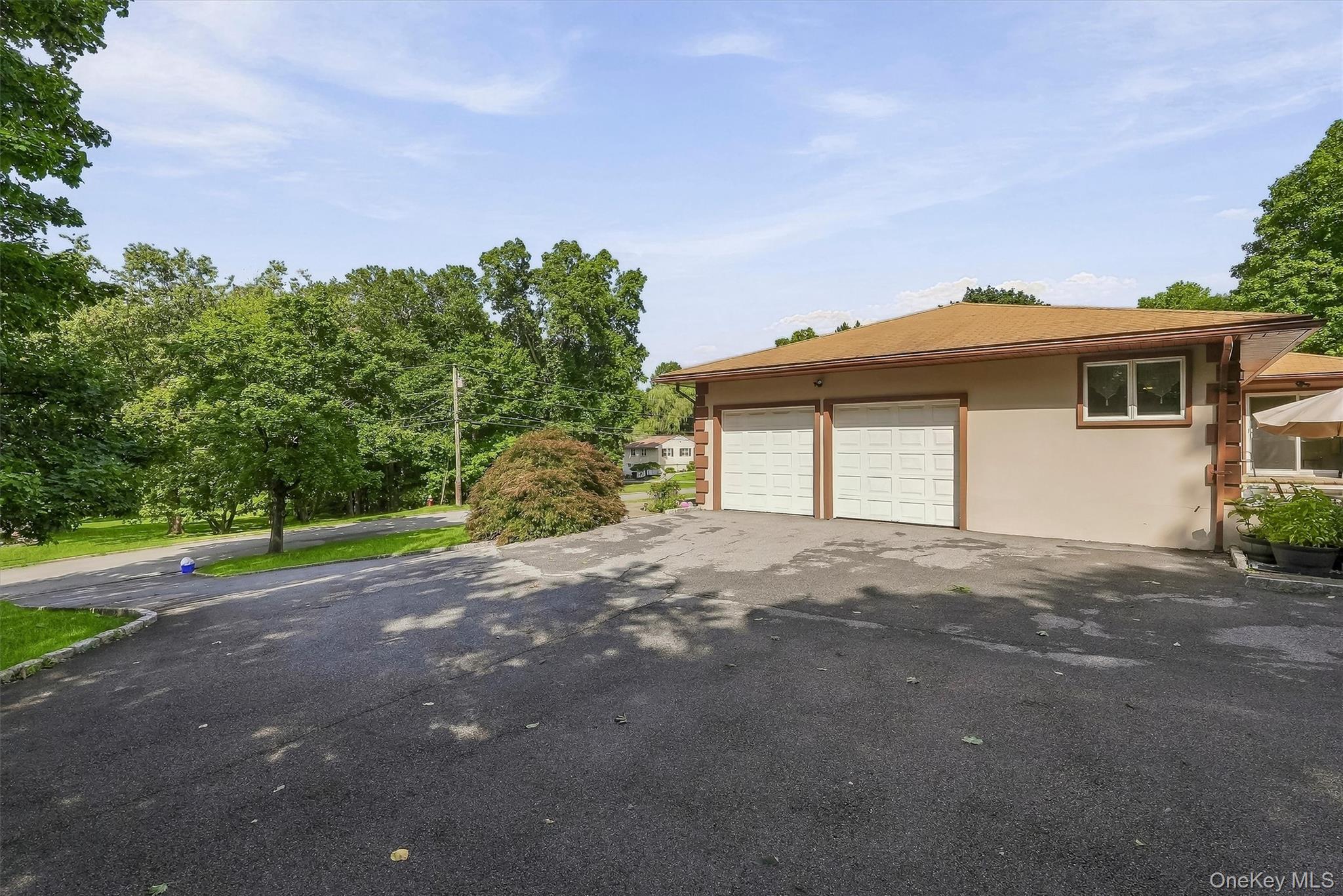 72 Eastview Drive – For Sale photo 44