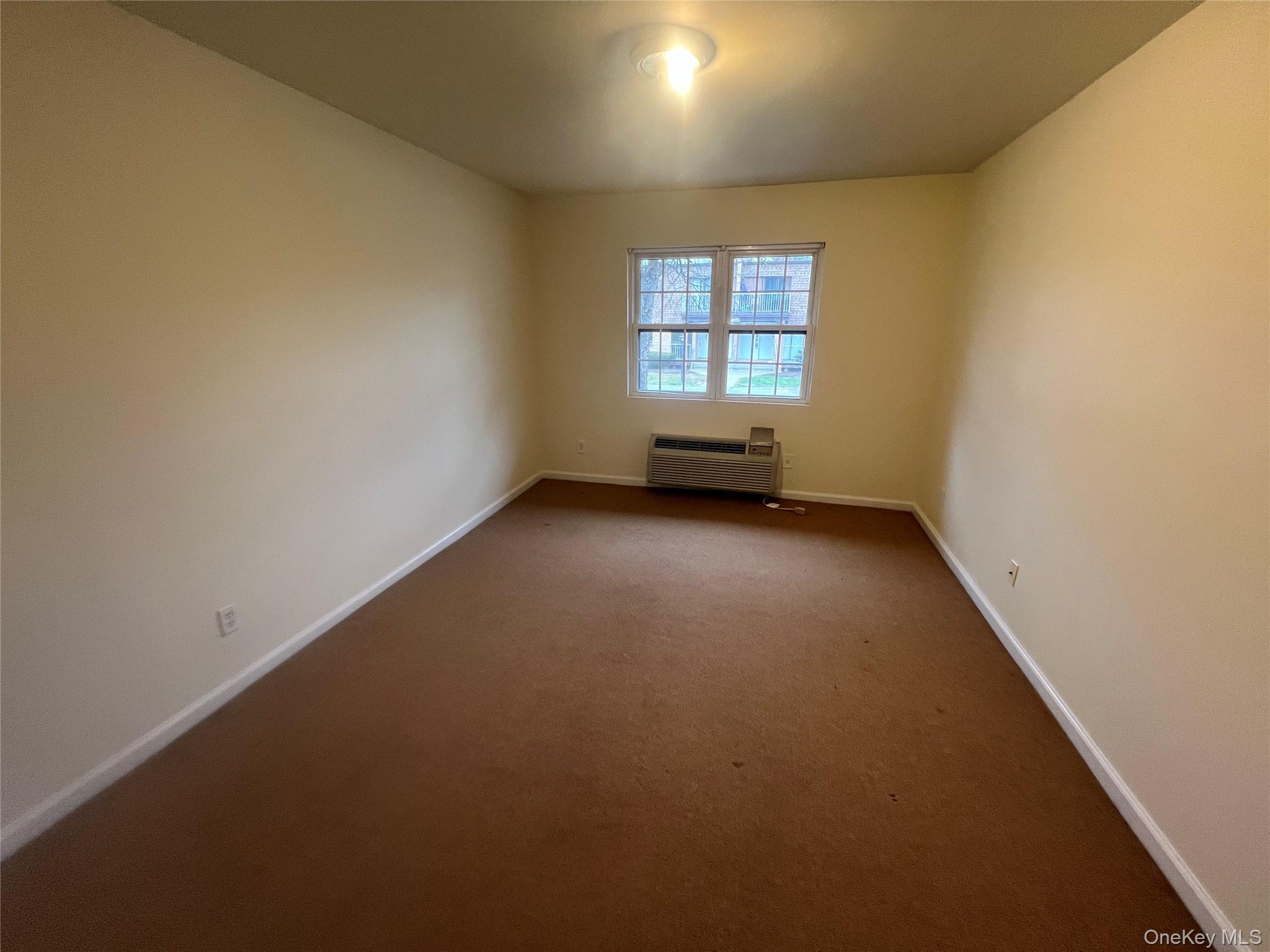 408 Carpenter Avenue, Unit 24 photo 6