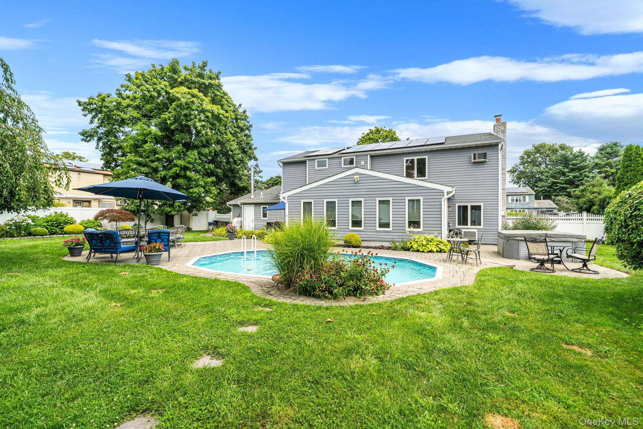 4 Loma Street – For Sale photo 29