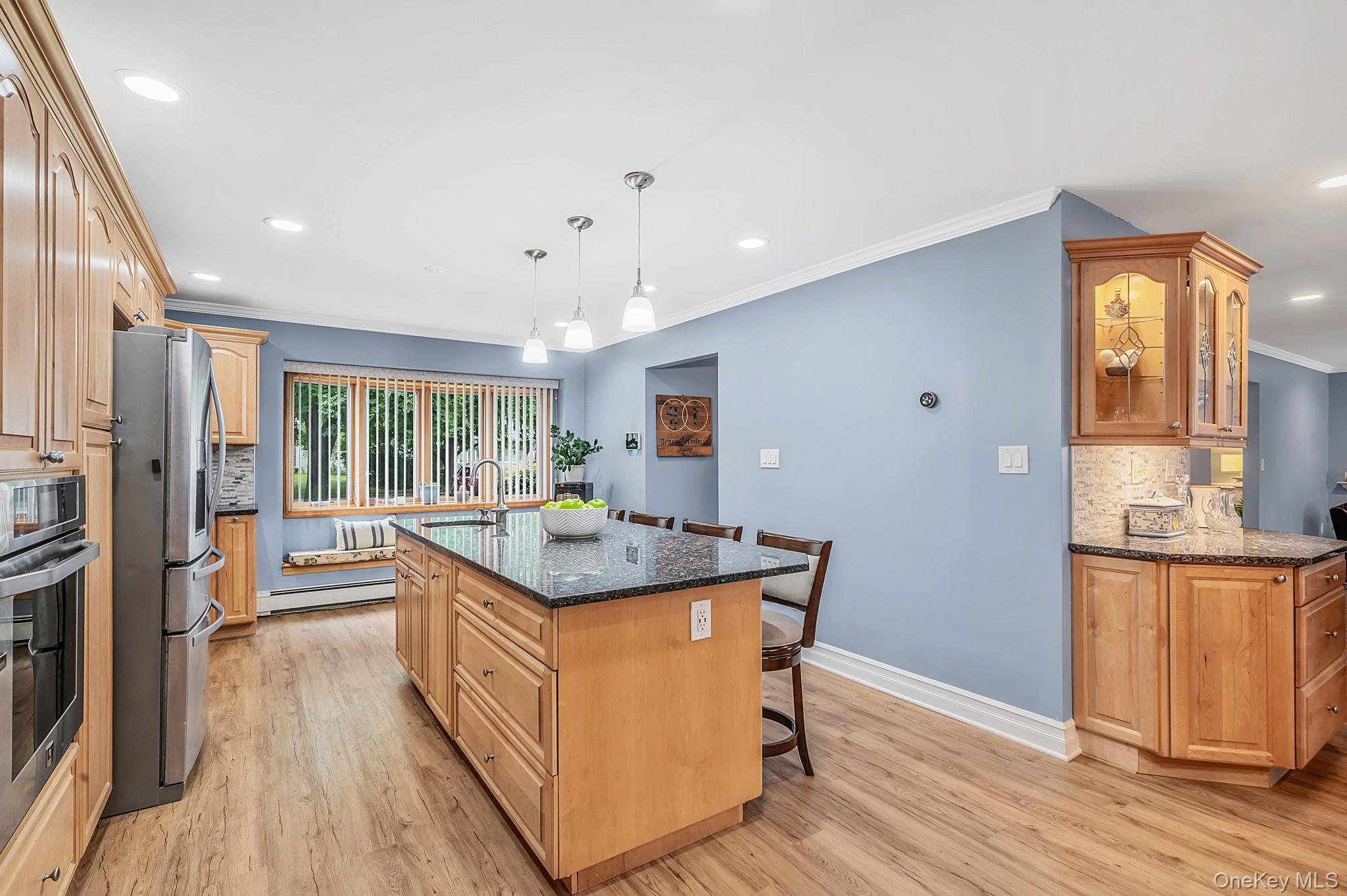 4 Loma Street – For Sale photo 9