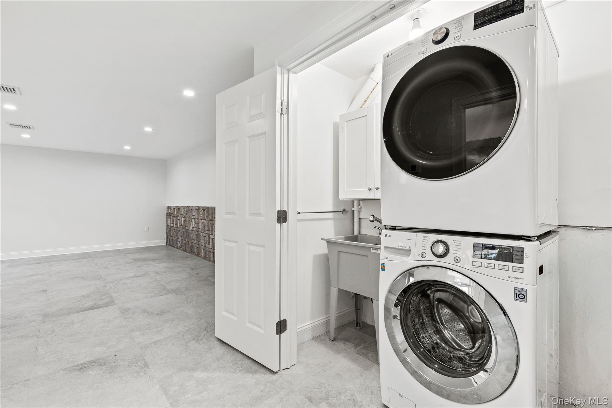 535 2nd Street, Unit Duplex “L” photo 29
