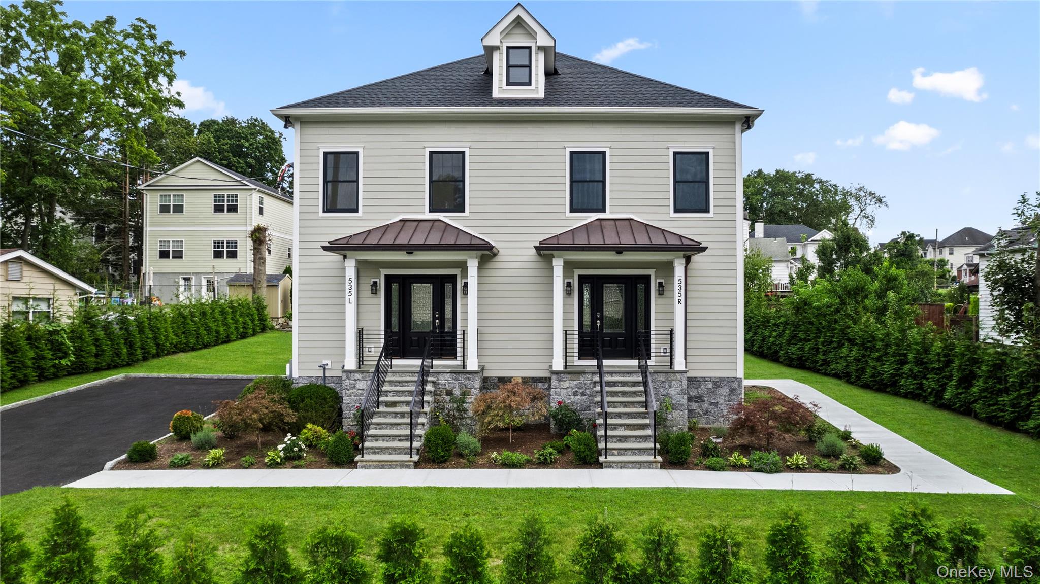 535 2nd Street, Unit Duplex “R”