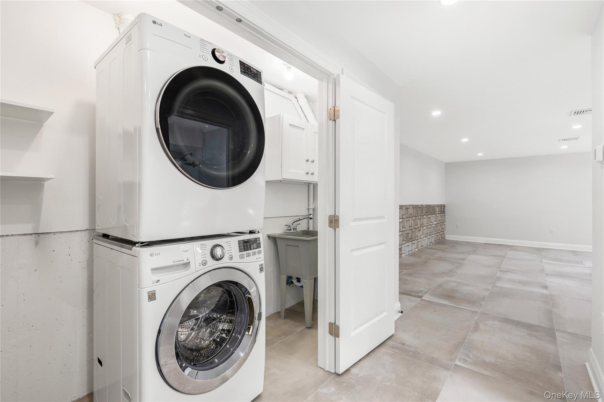 535 2nd Street, Unit Duplex “R” photo 25