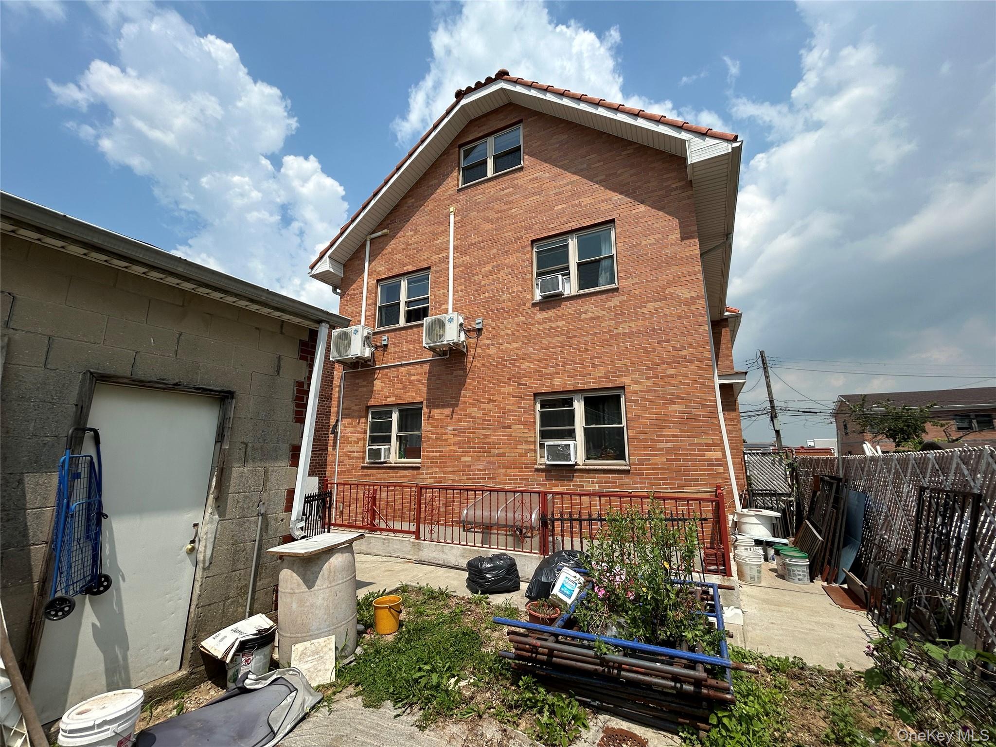 76-18 57th Road – For Sale photo 7