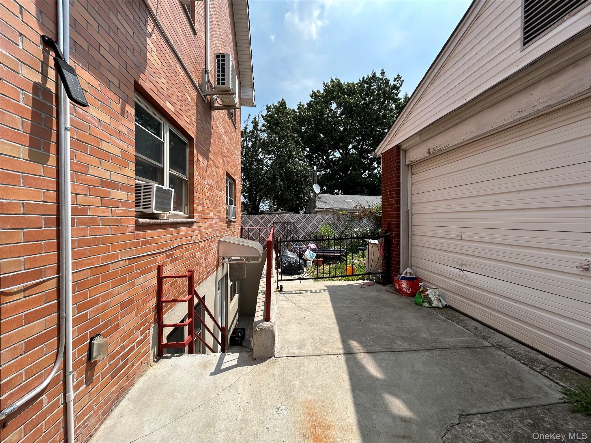 76-18 57th Road – For Sale photo 5