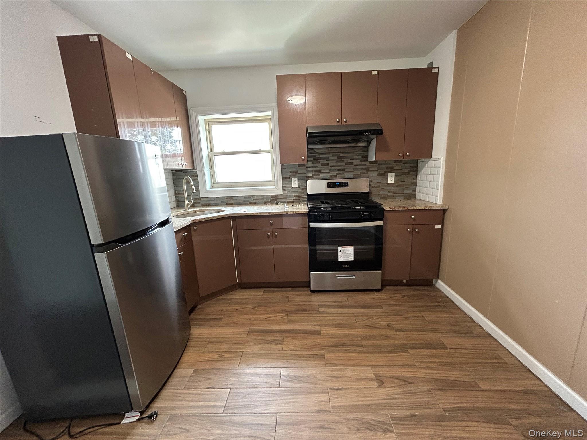 76-18 57th Road – For Sale photo 8