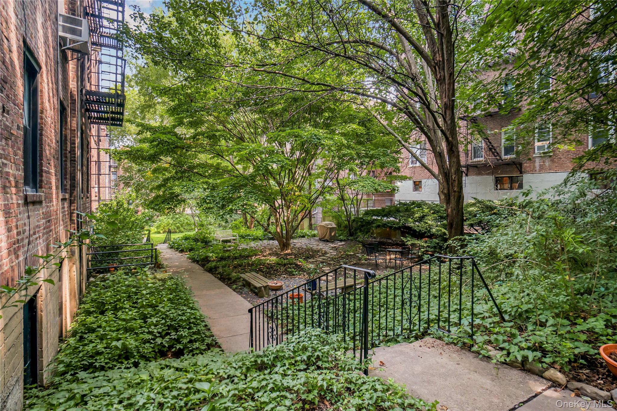 43-17 47th Street, Unit D-43 photo 13