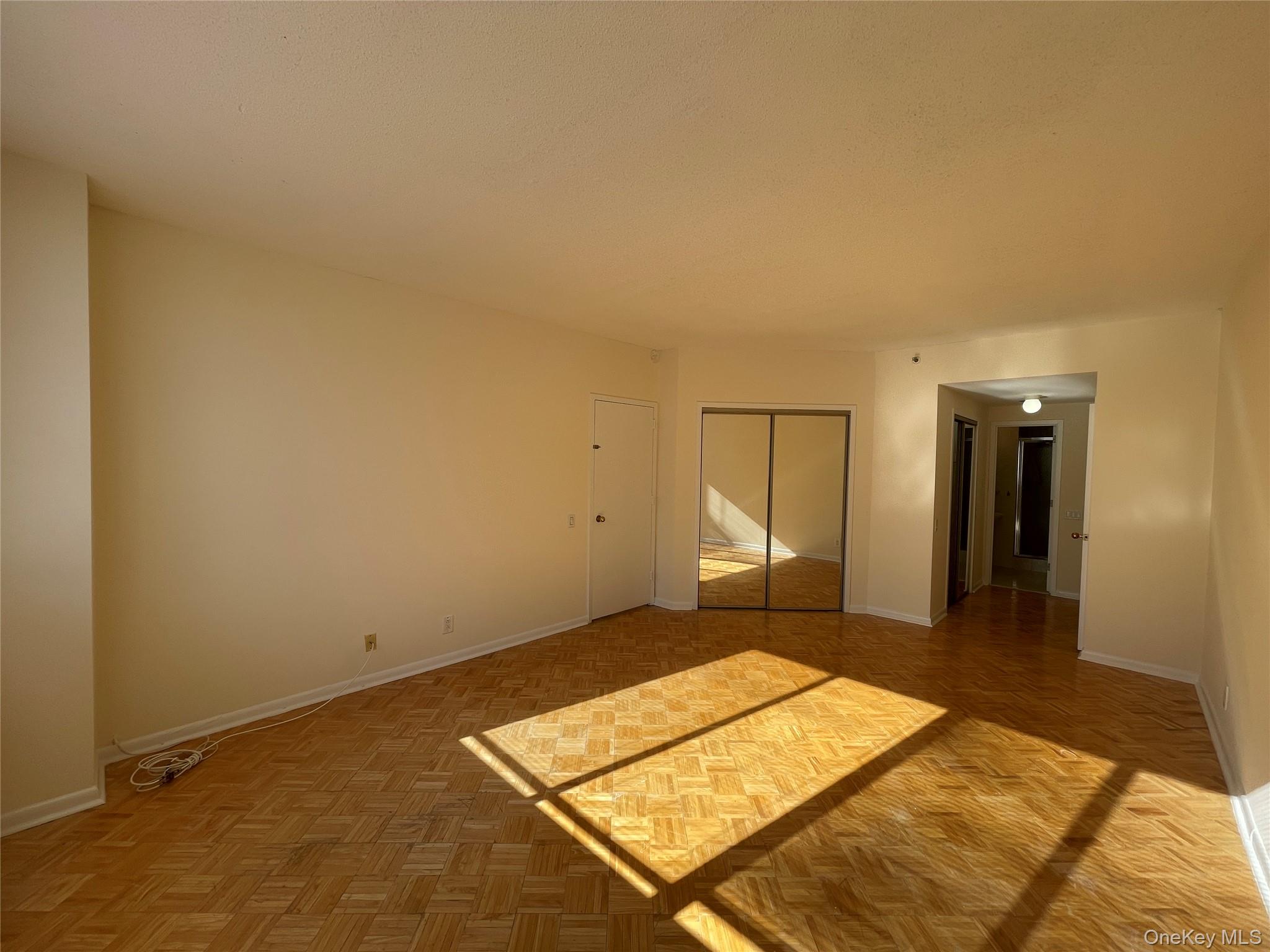 50 E Hartsdale Avenue, Unit 1H photo 6