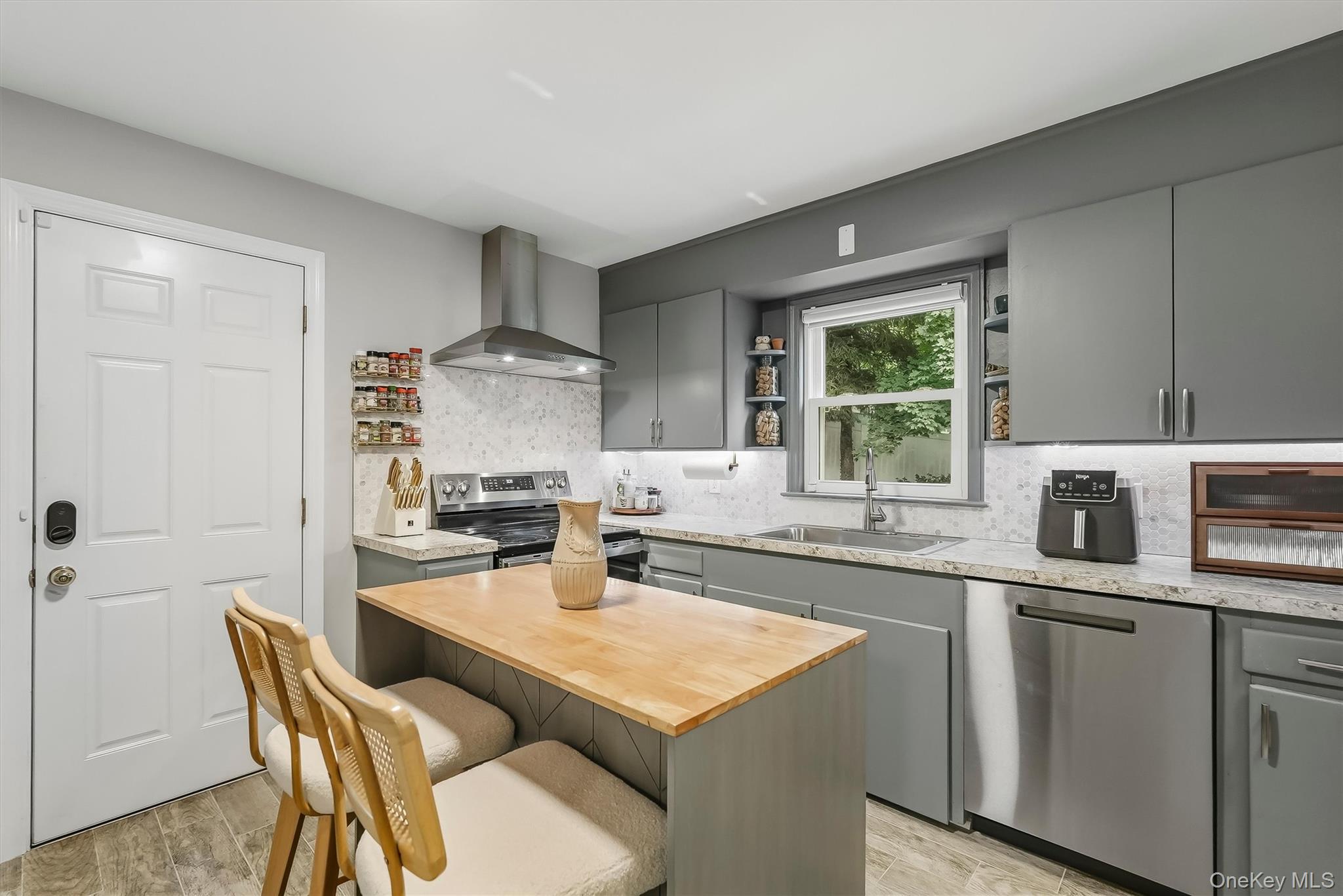7 Highland Drive – For Sale photo 12