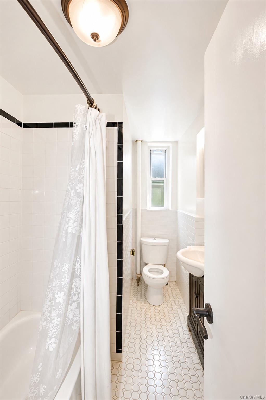 60 W Broad Street, Unit 1L photo 11