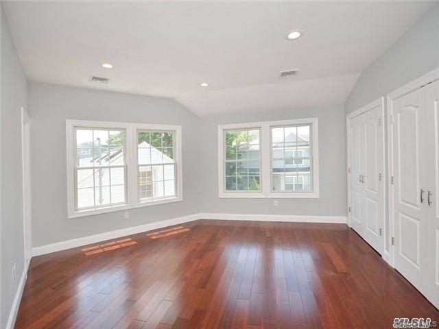 12 Nesaquake Avenue – For Rent photo 6