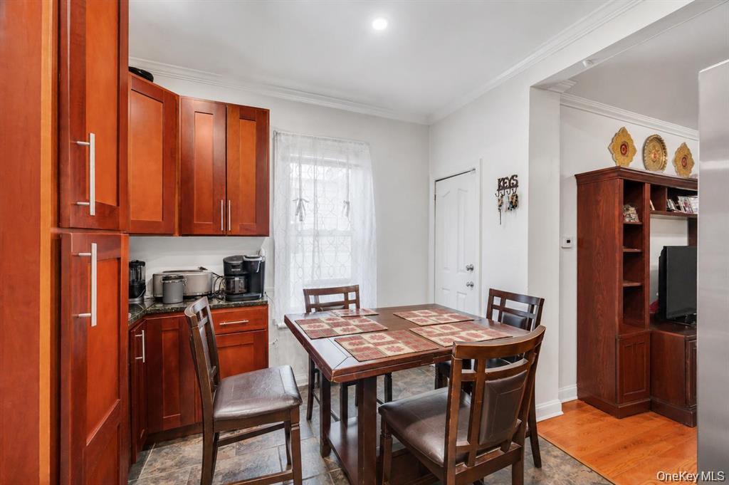 10530 Van Wyck Expressway – For Sale photo 8