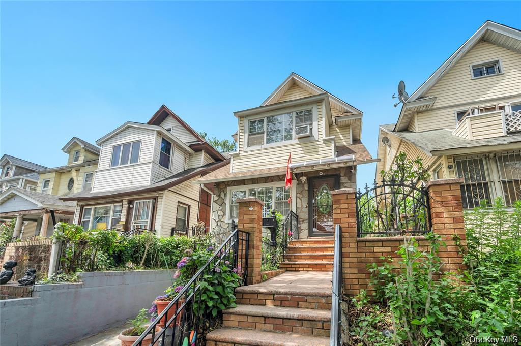 10530 Van Wyck Expressway – For Sale photo 2