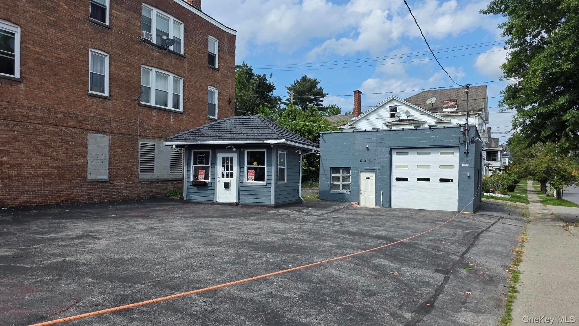 643 Main Street – For Sale