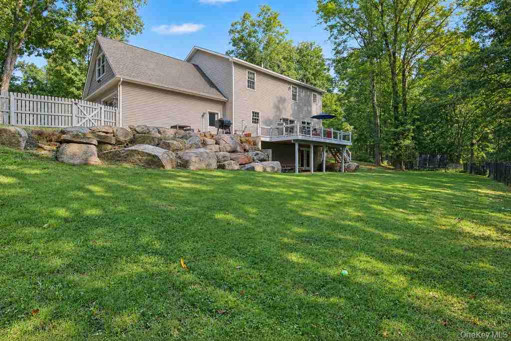 25 Pirog Road – For Sale photo 36