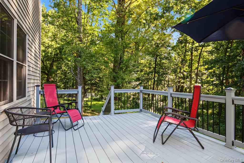 25 Pirog Road – For Sale photo 39