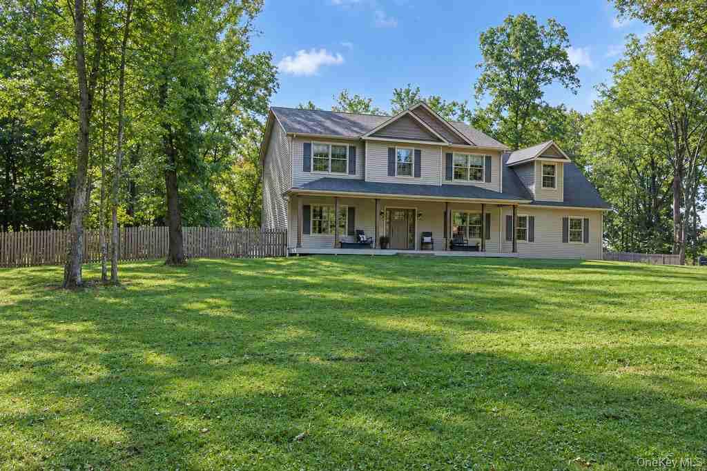 25 Pirog Road – For Sale photo 4