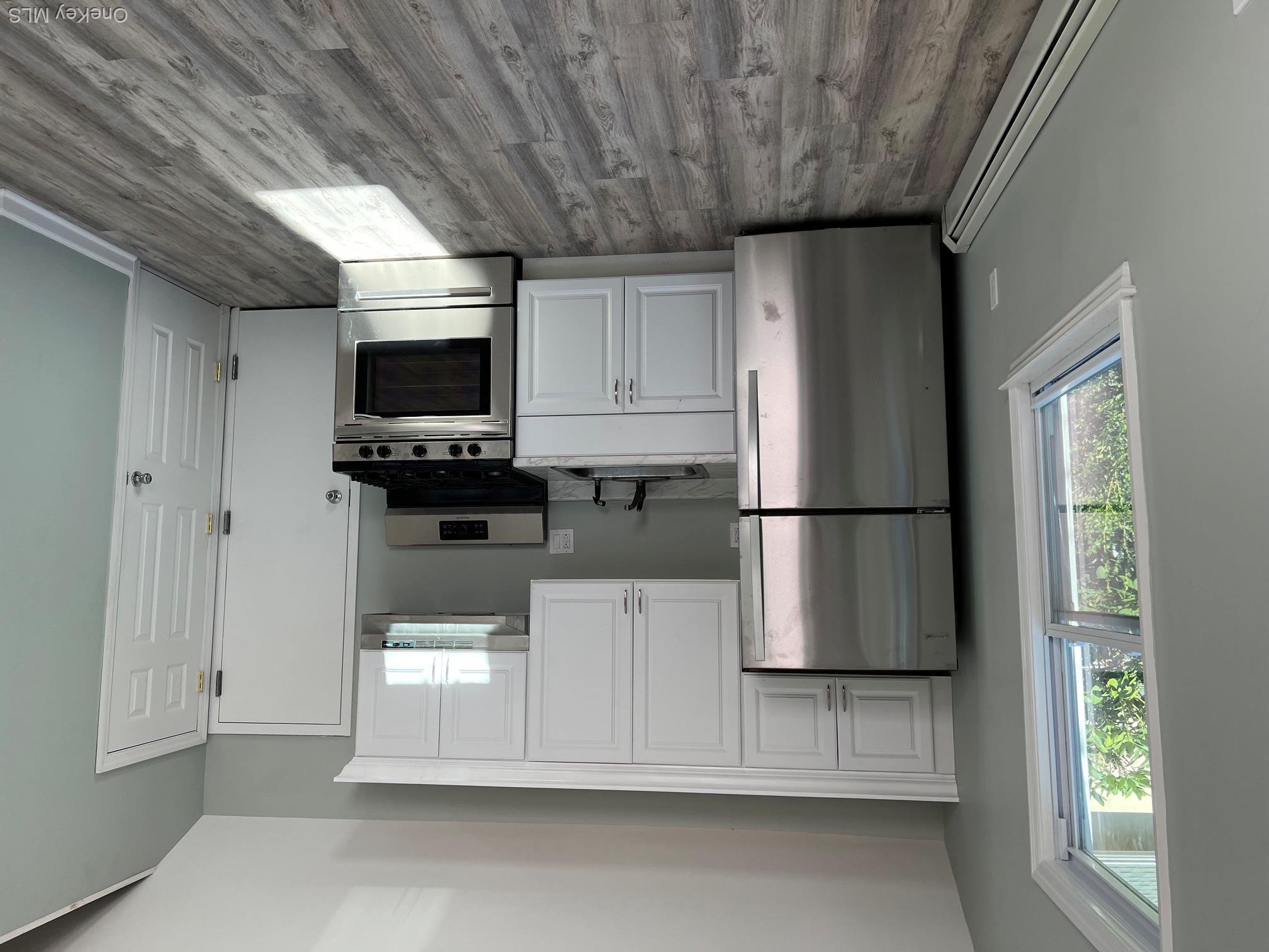 418 Christian Herald Road – For Rent photo 2
