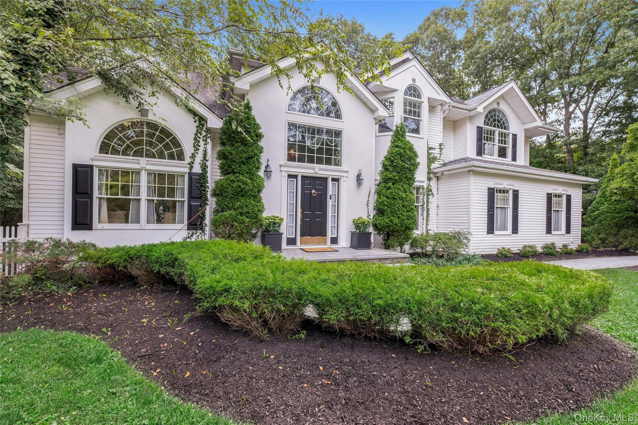 14 Cobbler Lane – For Sale photo 2