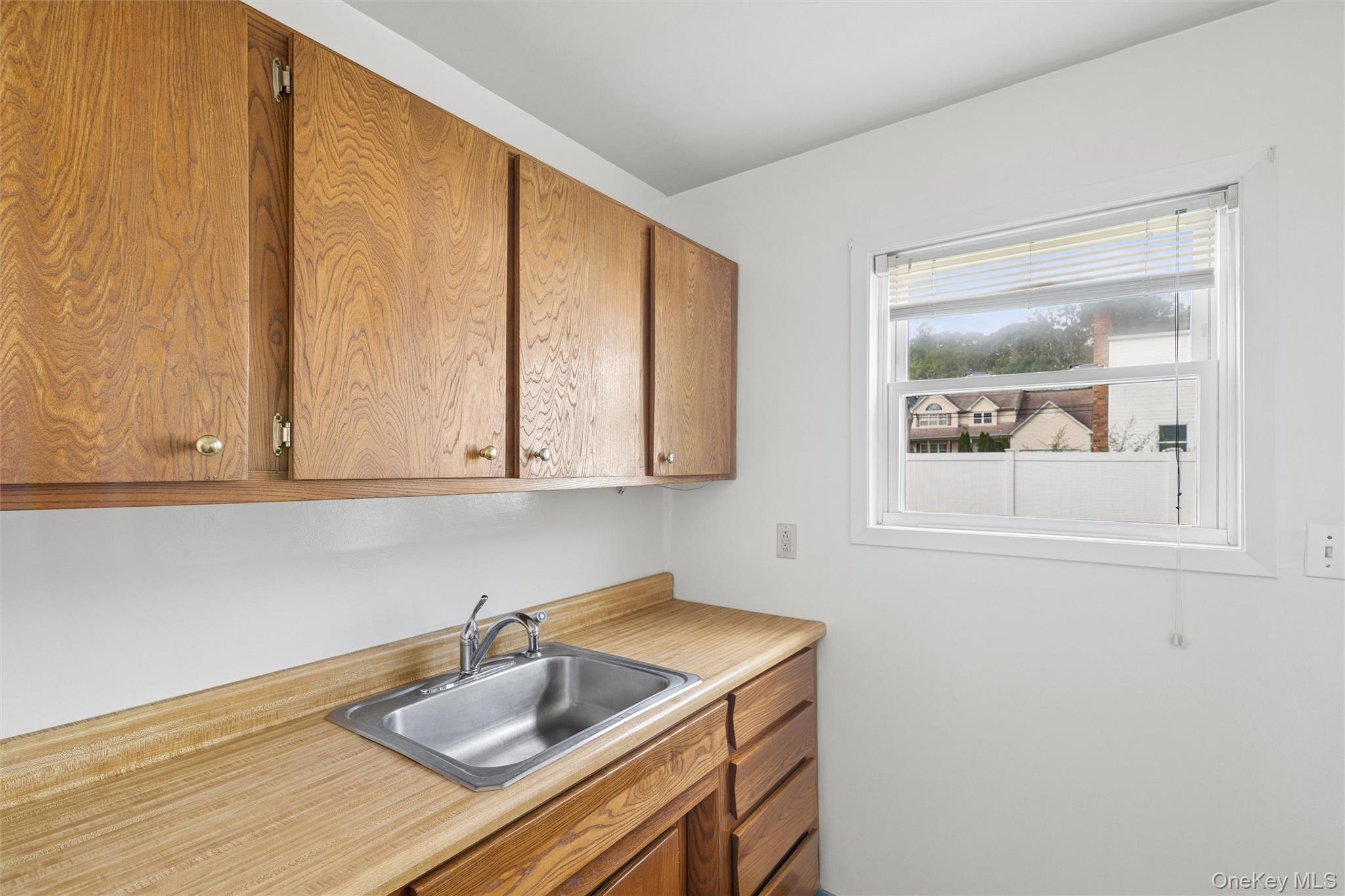 544 Park Avenue – For Sale photo 11