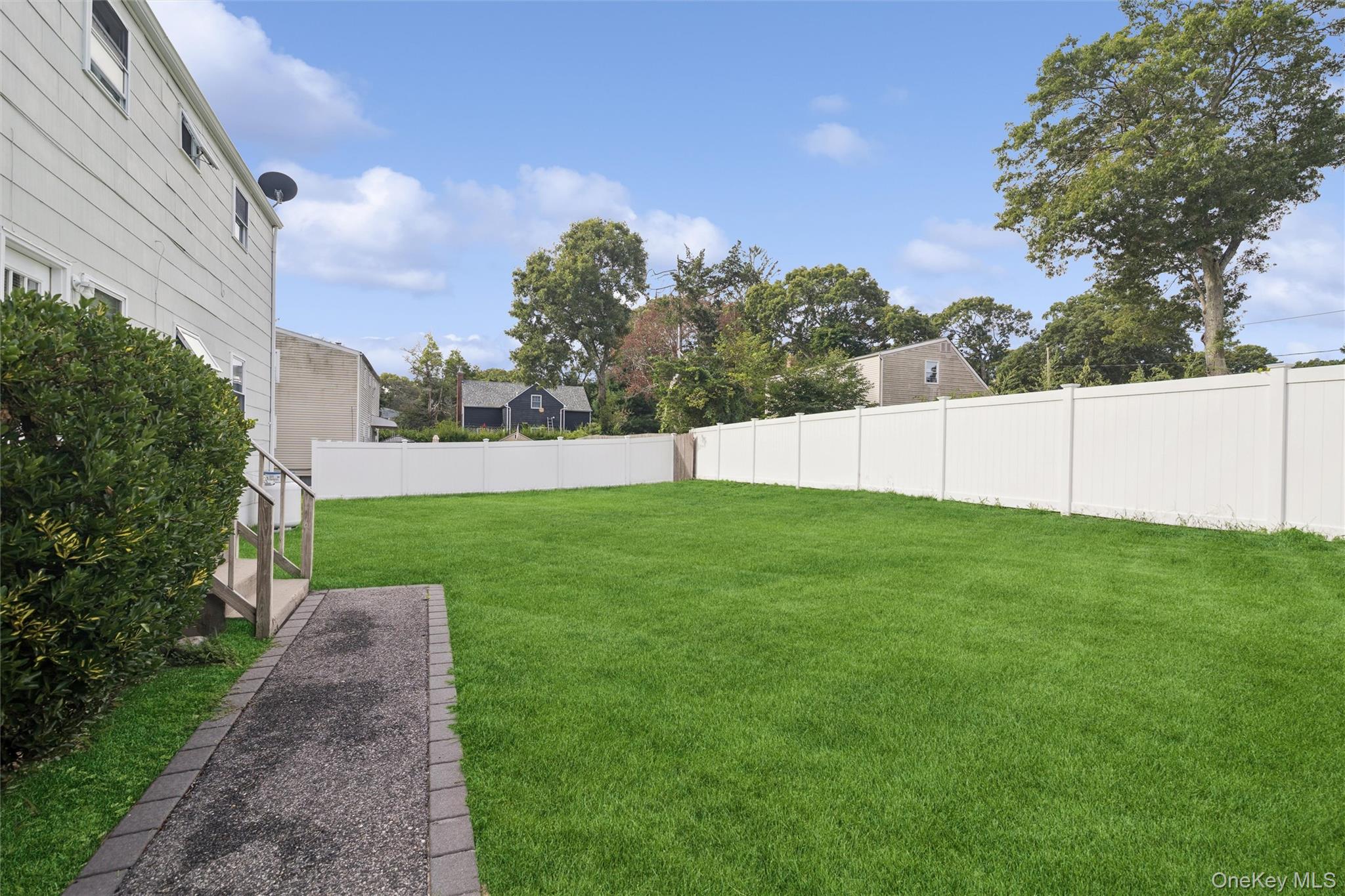 544 Park Avenue – For Sale photo 30