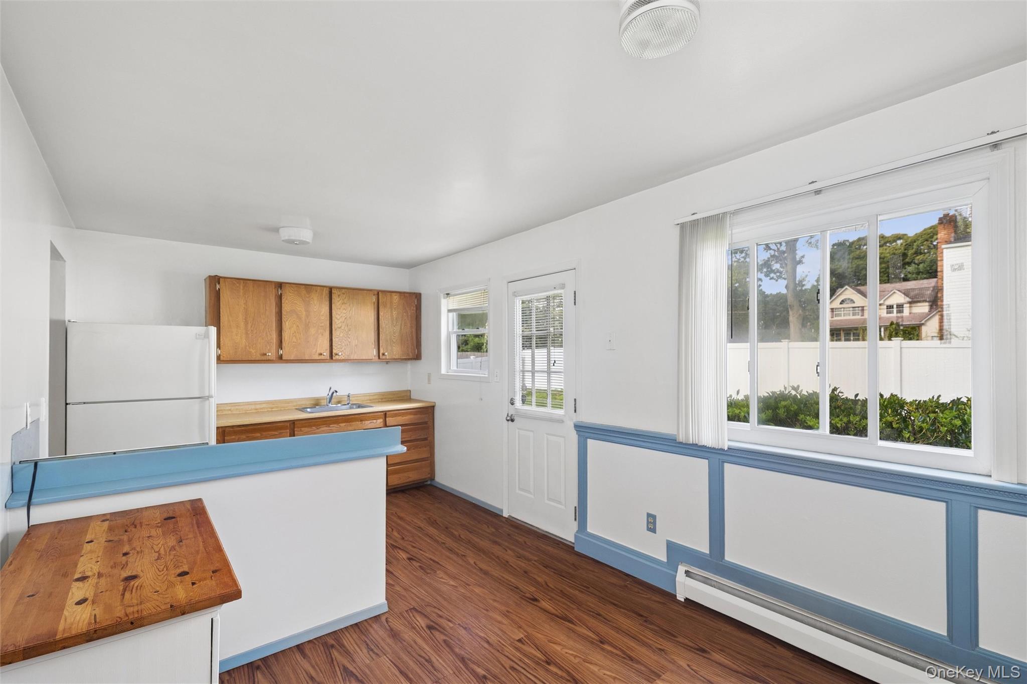 544 Park Avenue – For Sale photo 9
