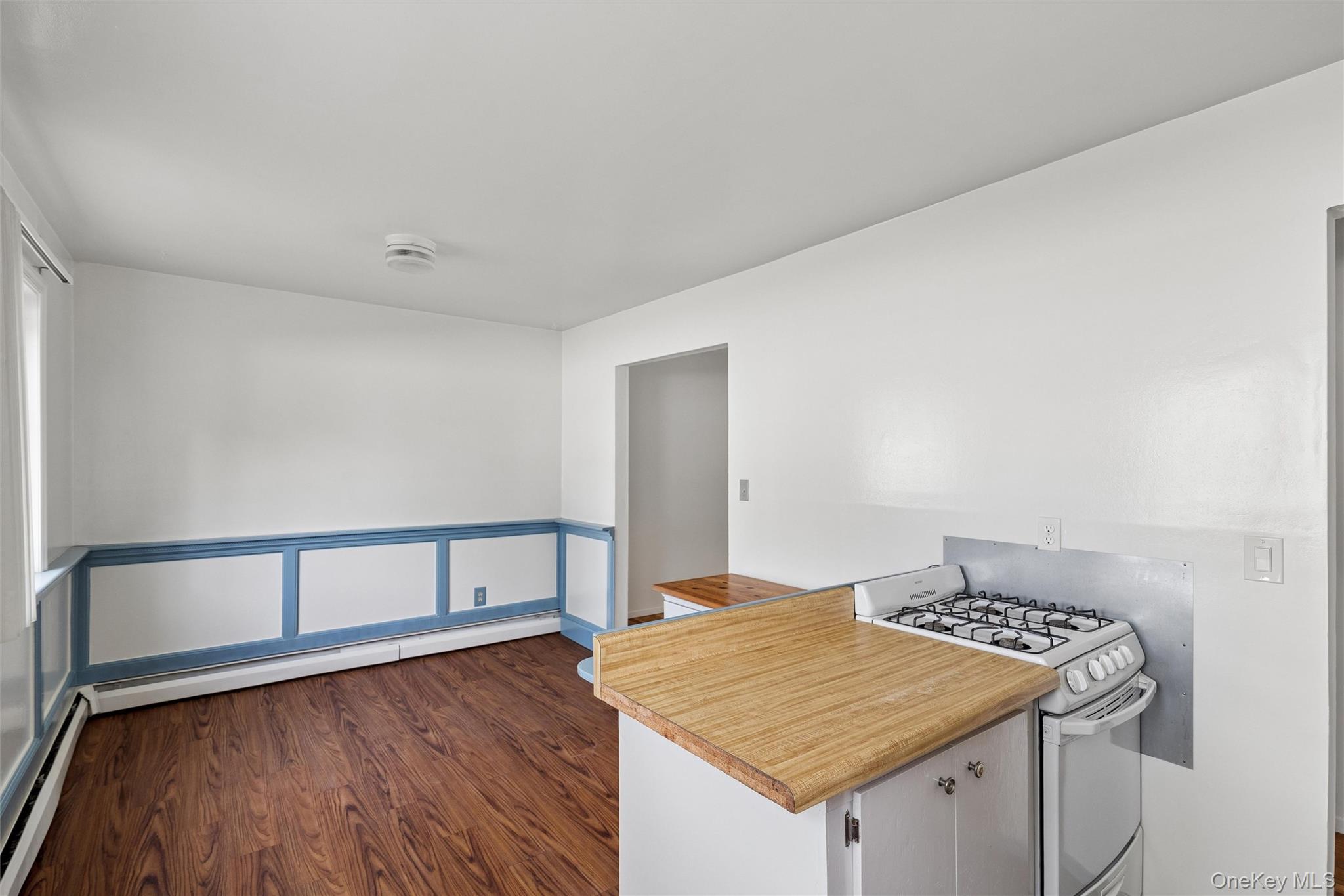 544 Park Avenue – For Sale photo 12