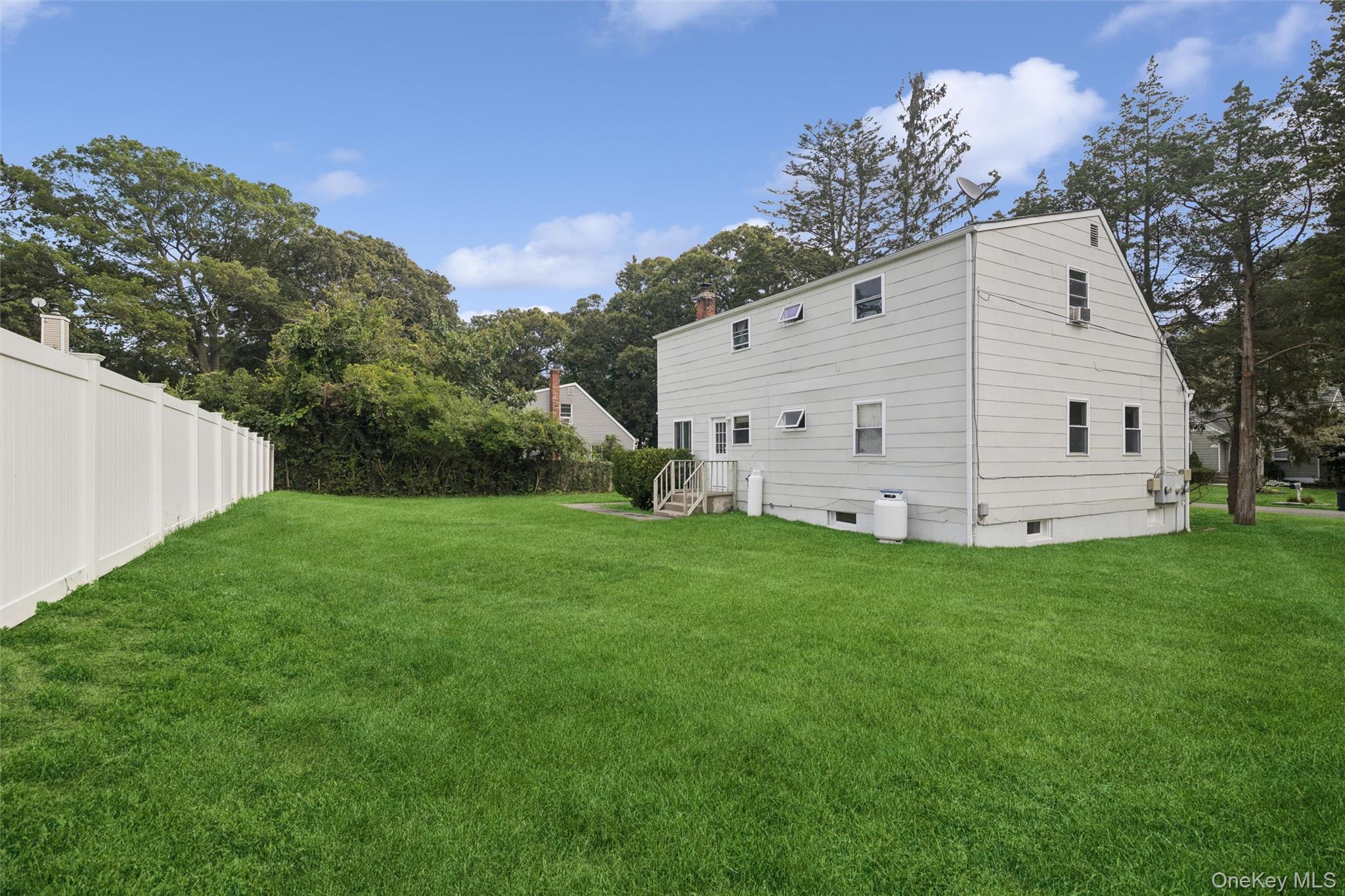 544 Park Avenue – For Sale photo 32
