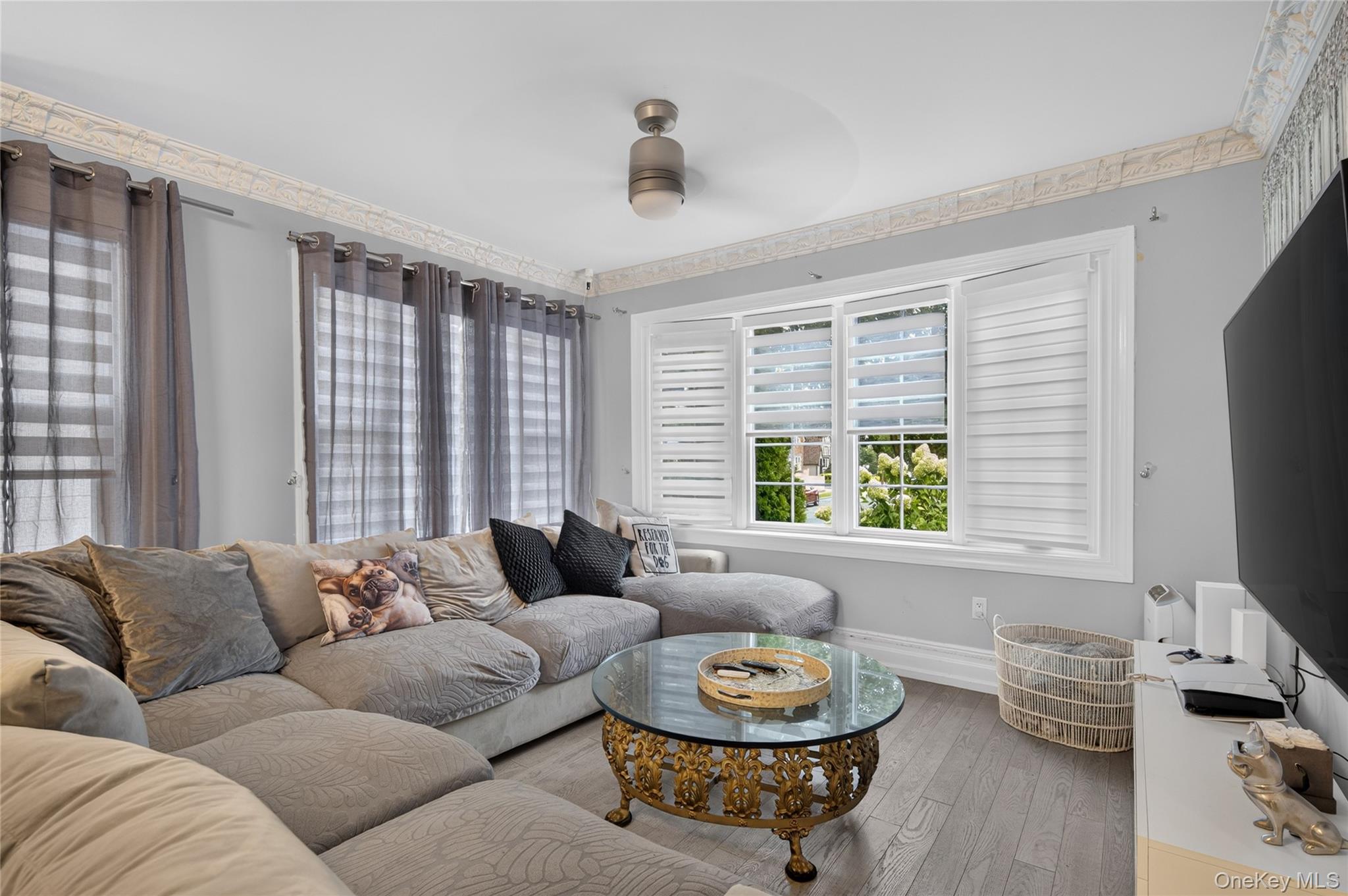 344 Houston Avenue – For Sale photo 9