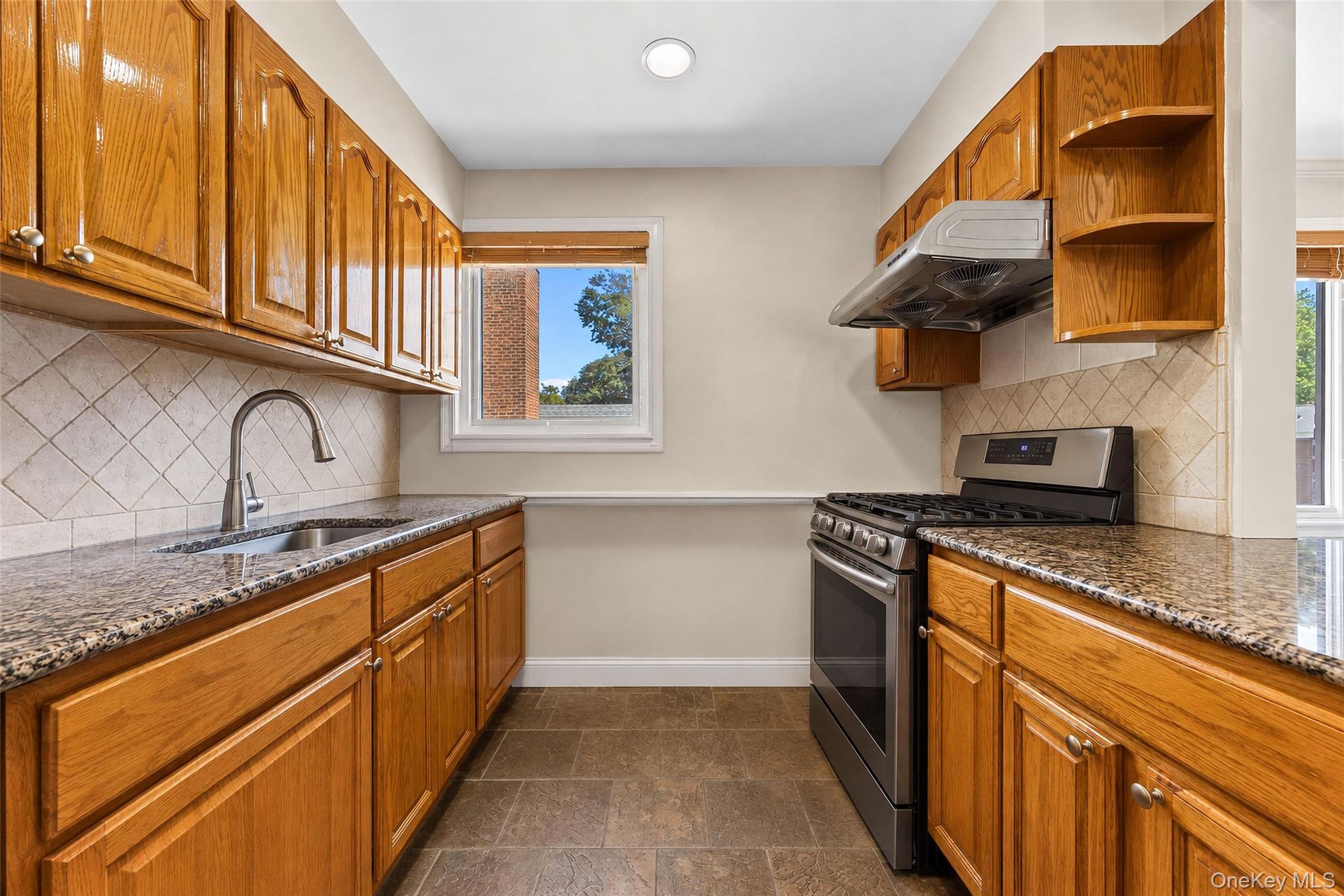 68-01 Bell Boulevard, Unit Upper photo 9