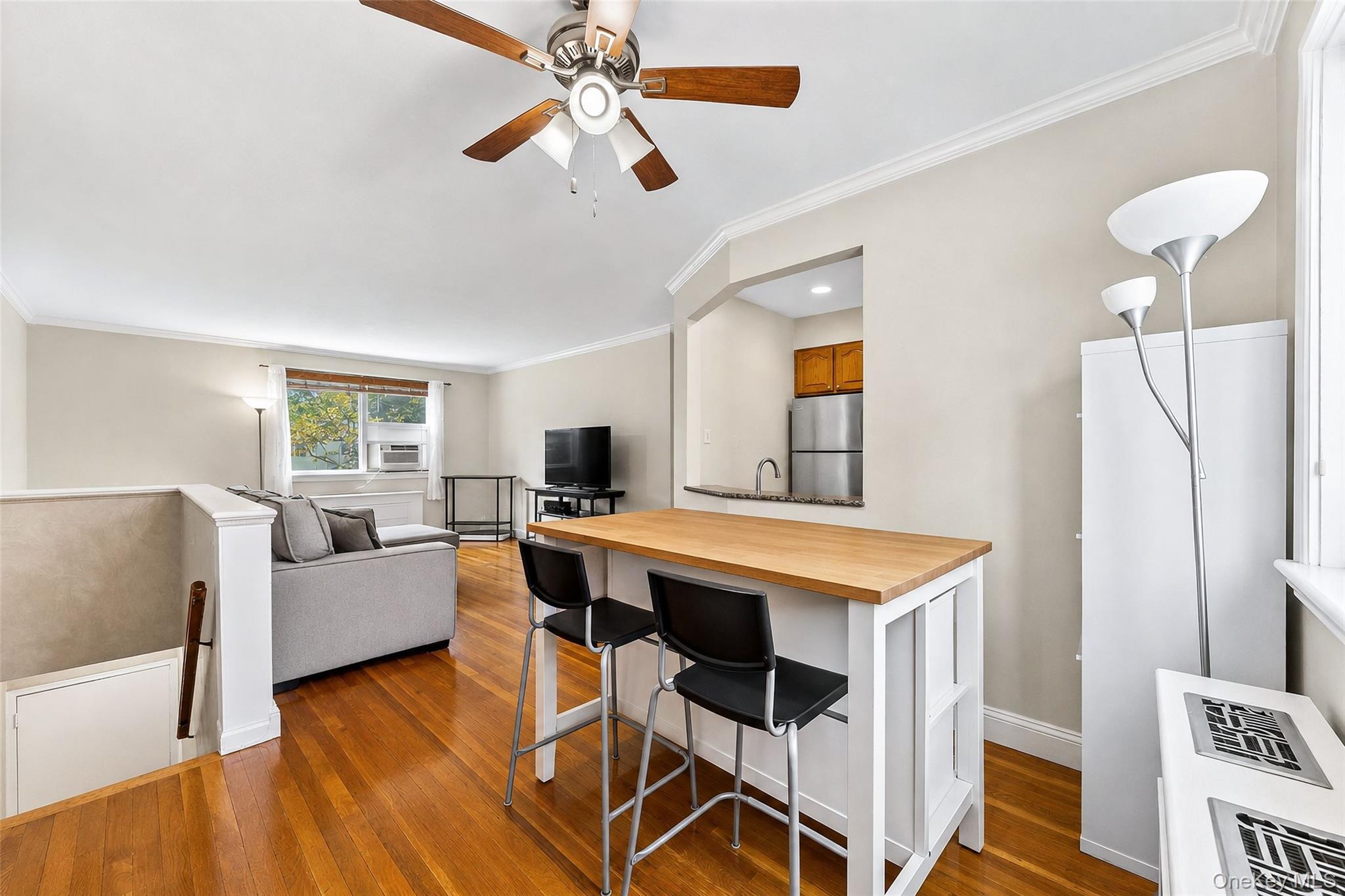 68-01 Bell Boulevard, Unit Upper photo 6
