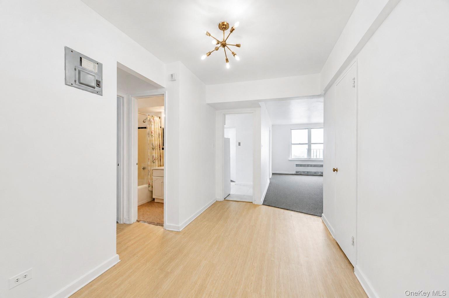 84-50 169th Street, Unit 607 photo 16
