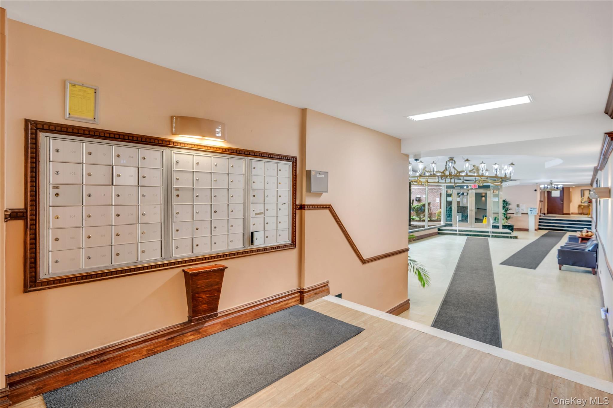 84-50 169th Street, Unit 607 photo 4