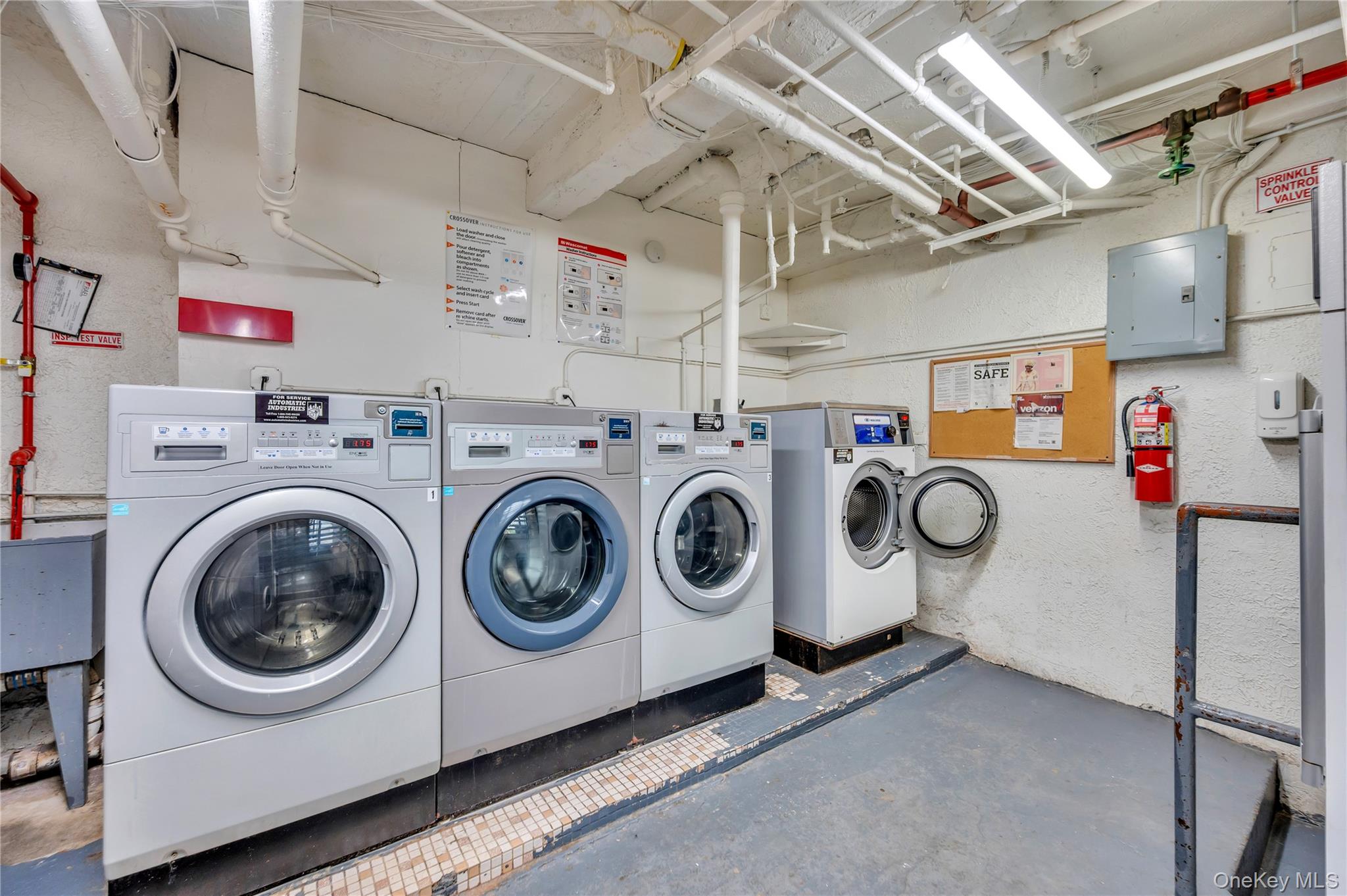 84-50 169th Street, Unit 607 photo 30