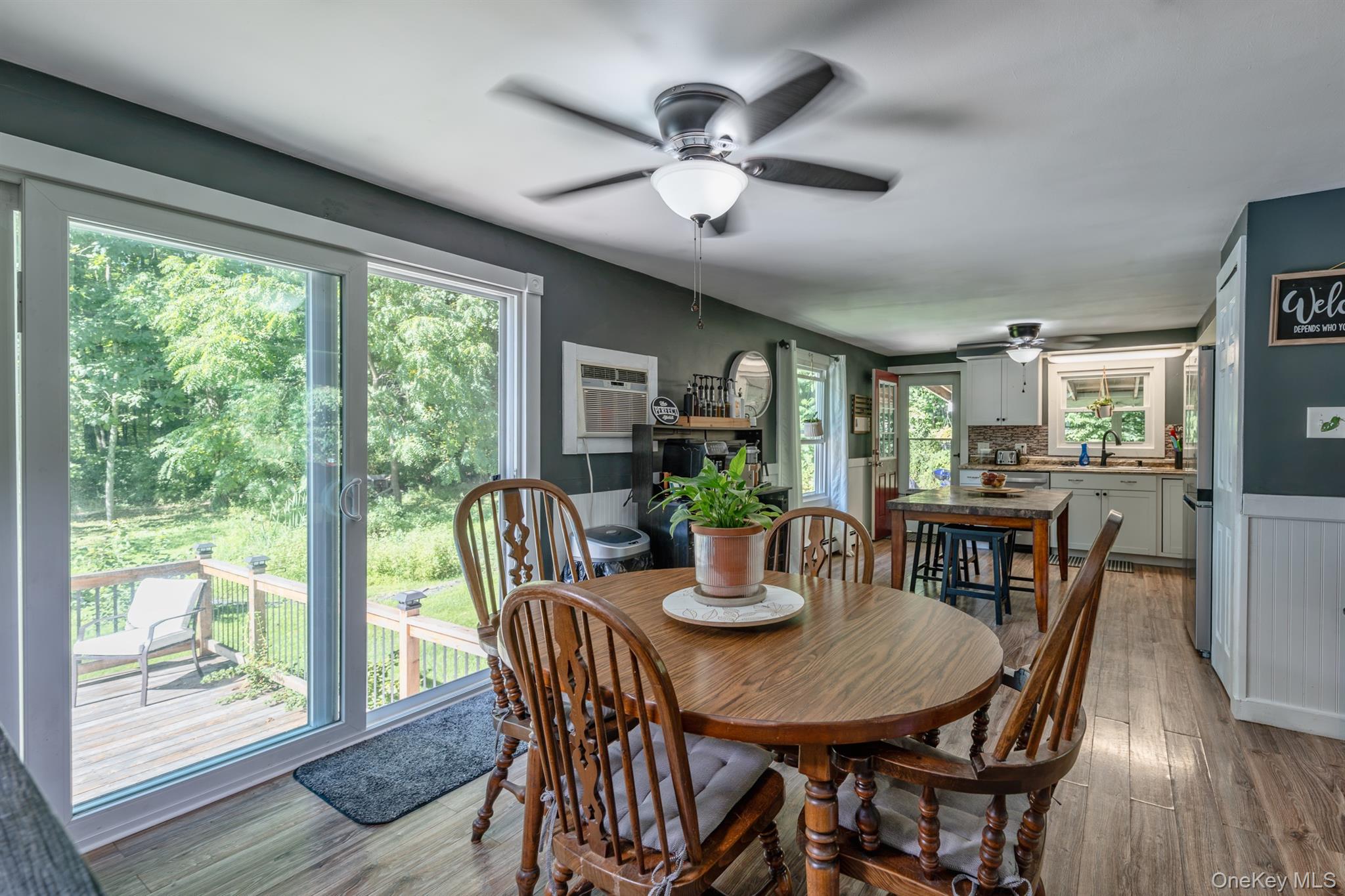28 Buck Lane – For Sale photo 15