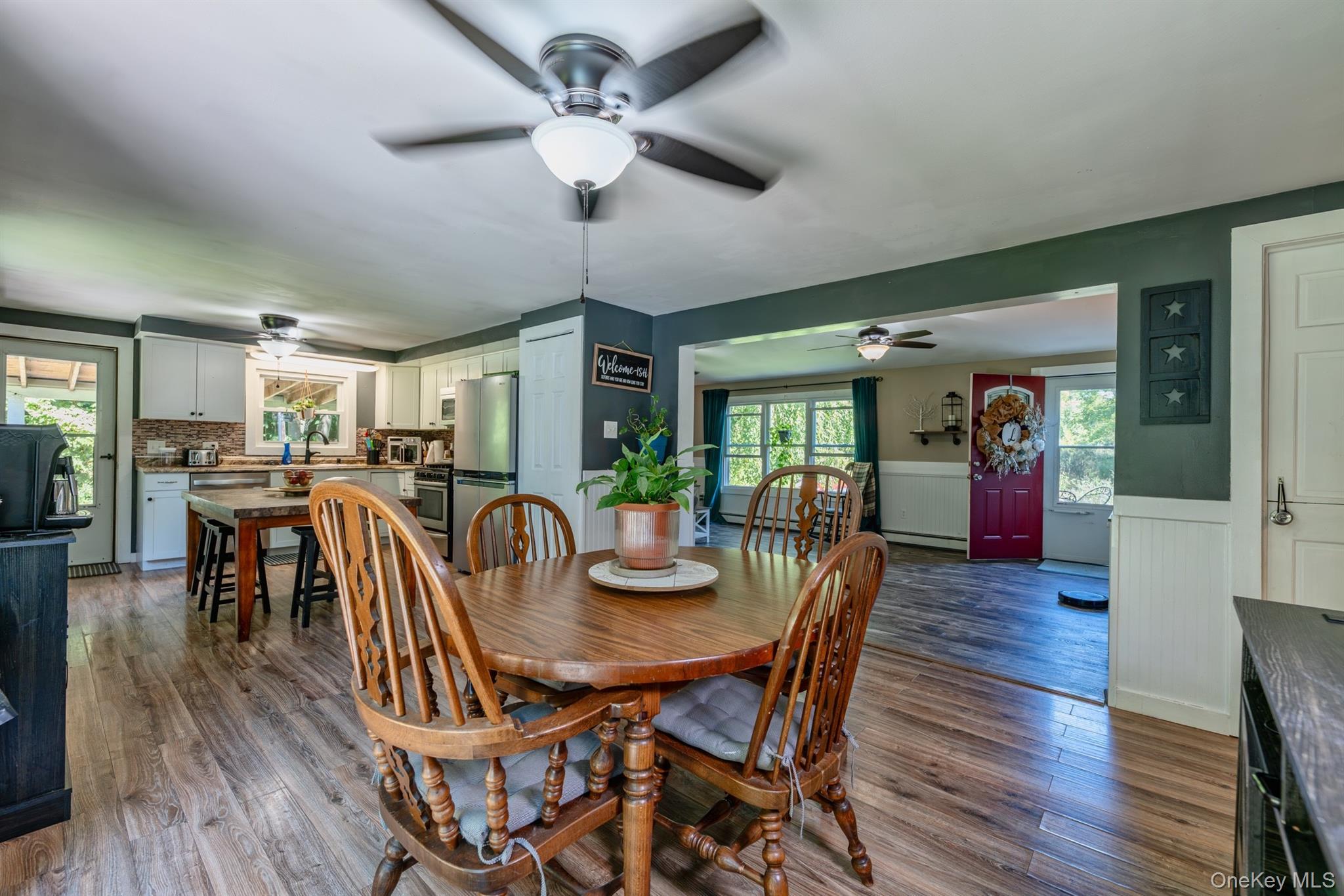 28 Buck Lane – For Sale photo 17
