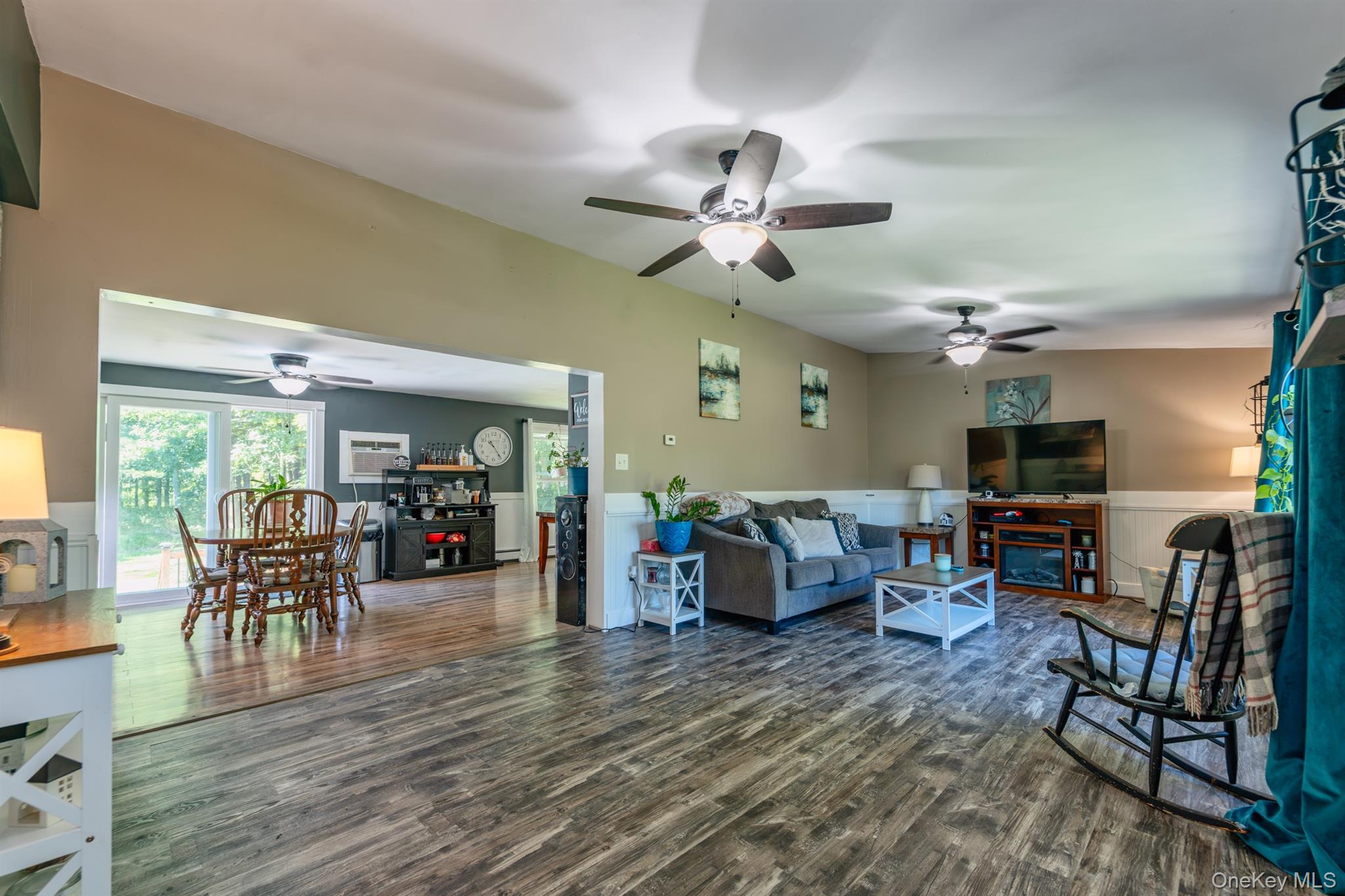 28 Buck Lane – For Sale photo 7