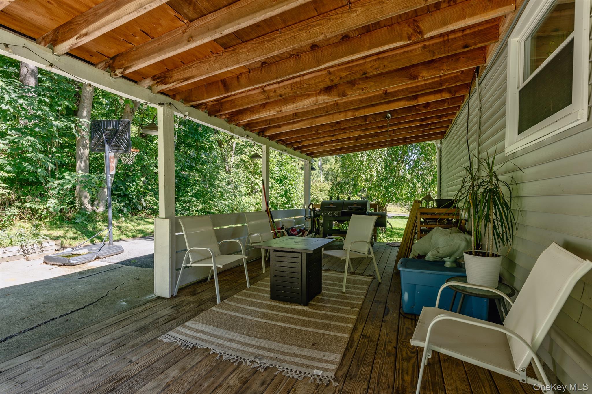 28 Buck Lane – For Sale photo 36